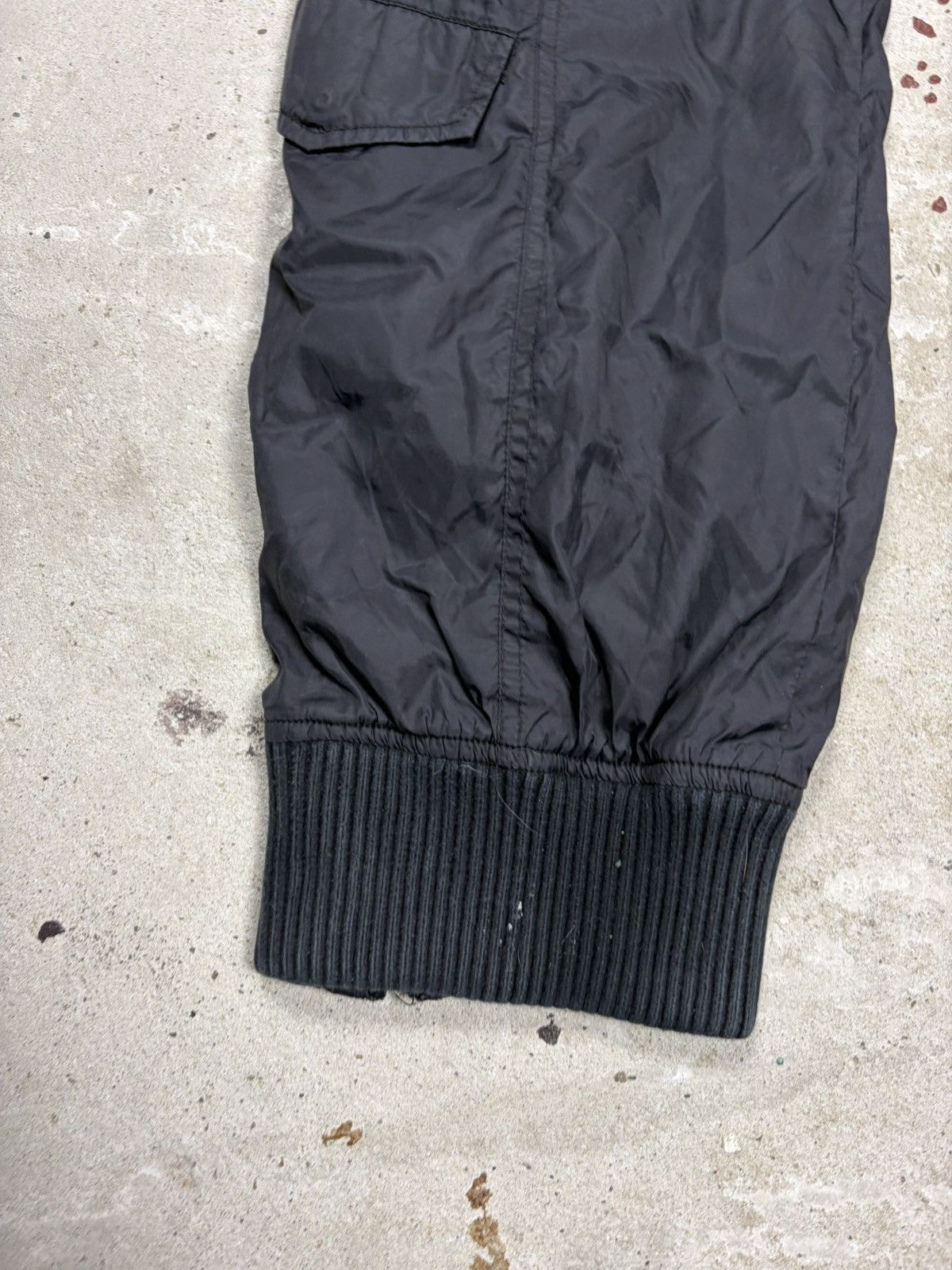 Giorgio Armani 2000s Armani Jeans Black Baggy Full Zip Cargo Track Pants Size US 33 - 14 Thumbnail