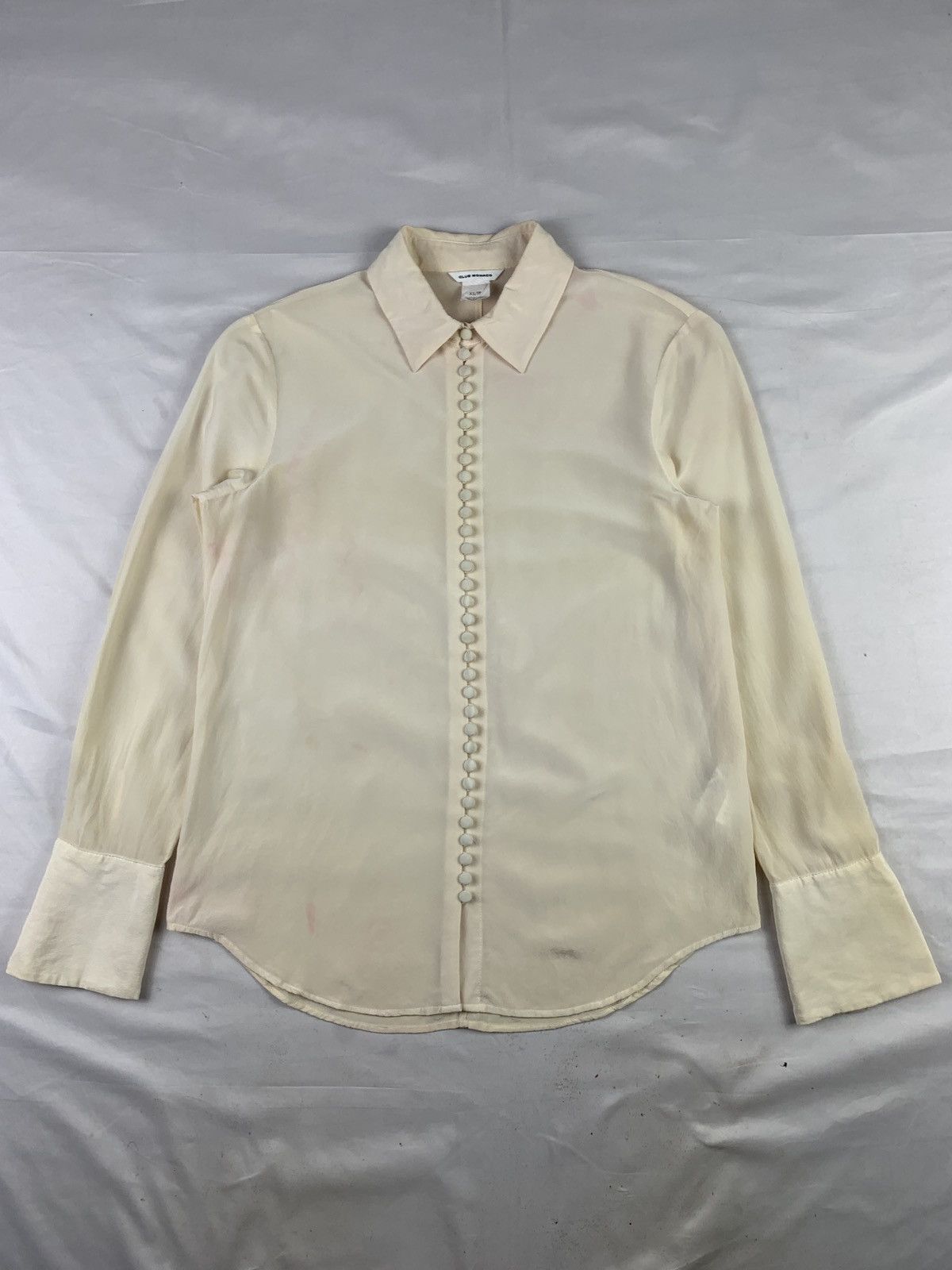 Club Monaco Club Monaco Off White Helek Knotted Buttondowns Silk Blouse Size S / US 4 / IT 40 - 1 Thumbnail