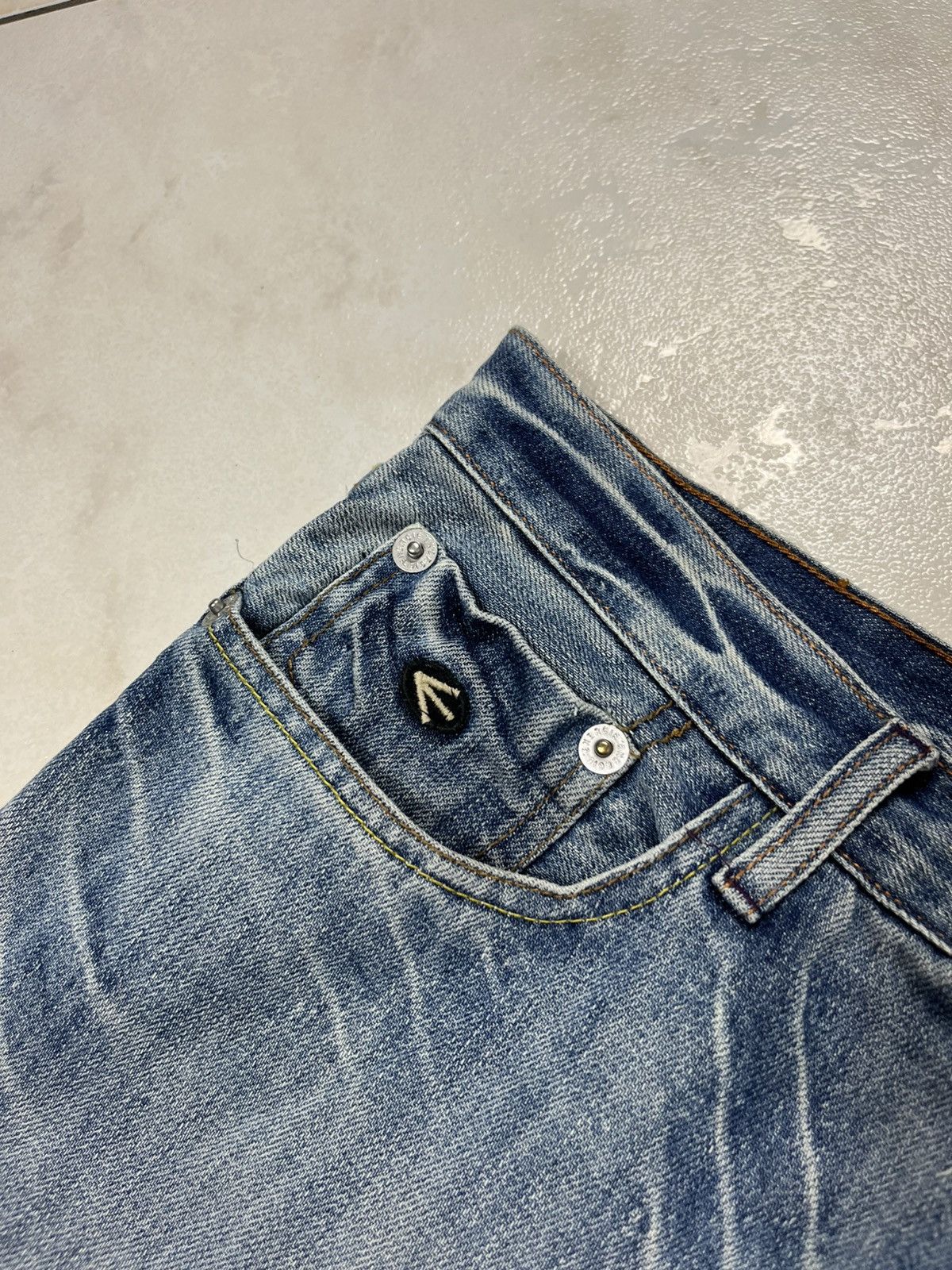 Energie × Vintage Vintage Energie gold baggy washed distressed ripped jeans Size US 36 / EU 52 - 16 Thumbnail