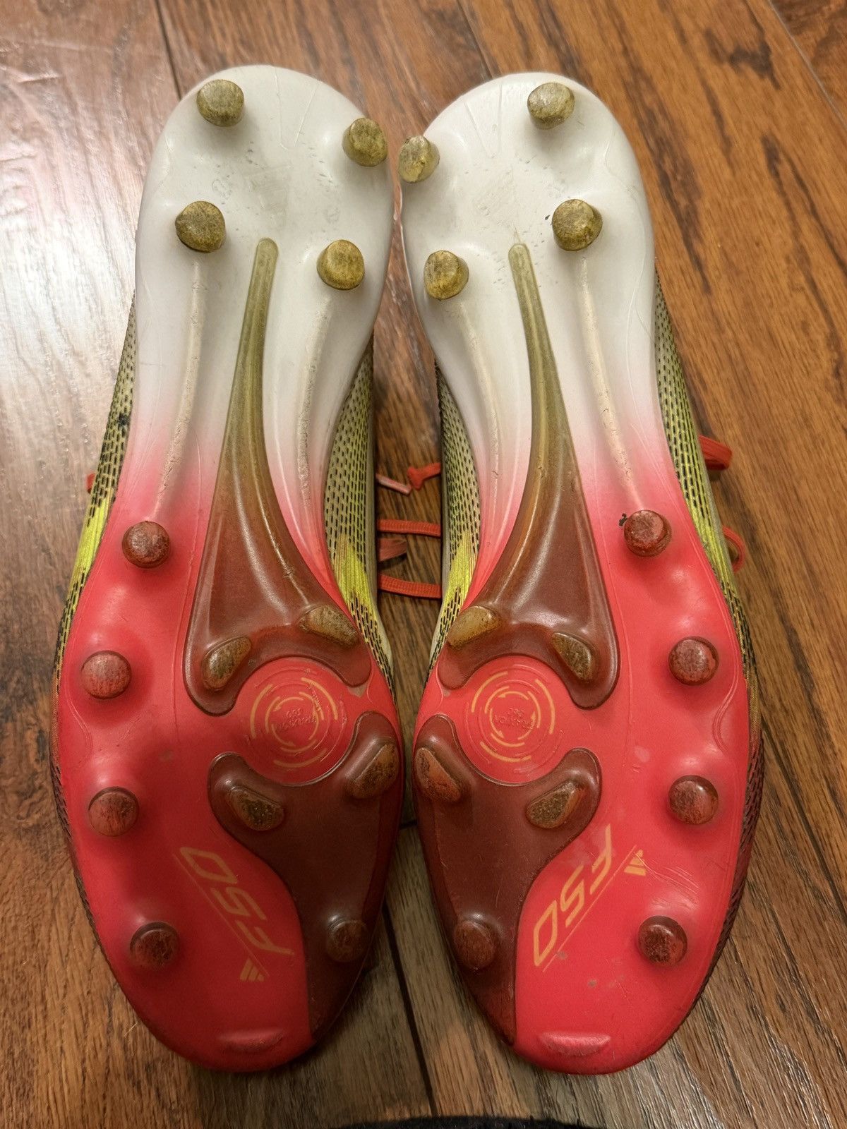 Adidas Adidas F50 Size US 9 / EU 42 - 5 Thumbnail