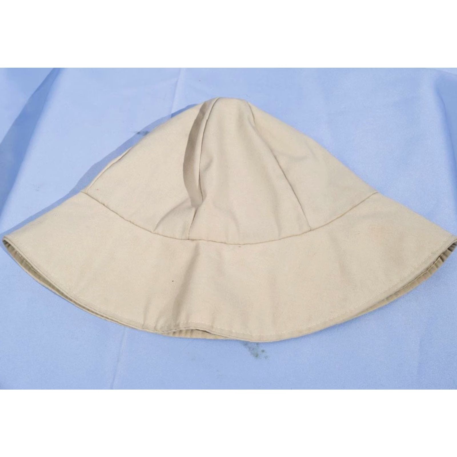 MadeMe VINTAGE Homemade Womens Rain Hat L Beige Rain Hat Womens L Beige Hat Size ONE SIZE - 3 Thumbnail