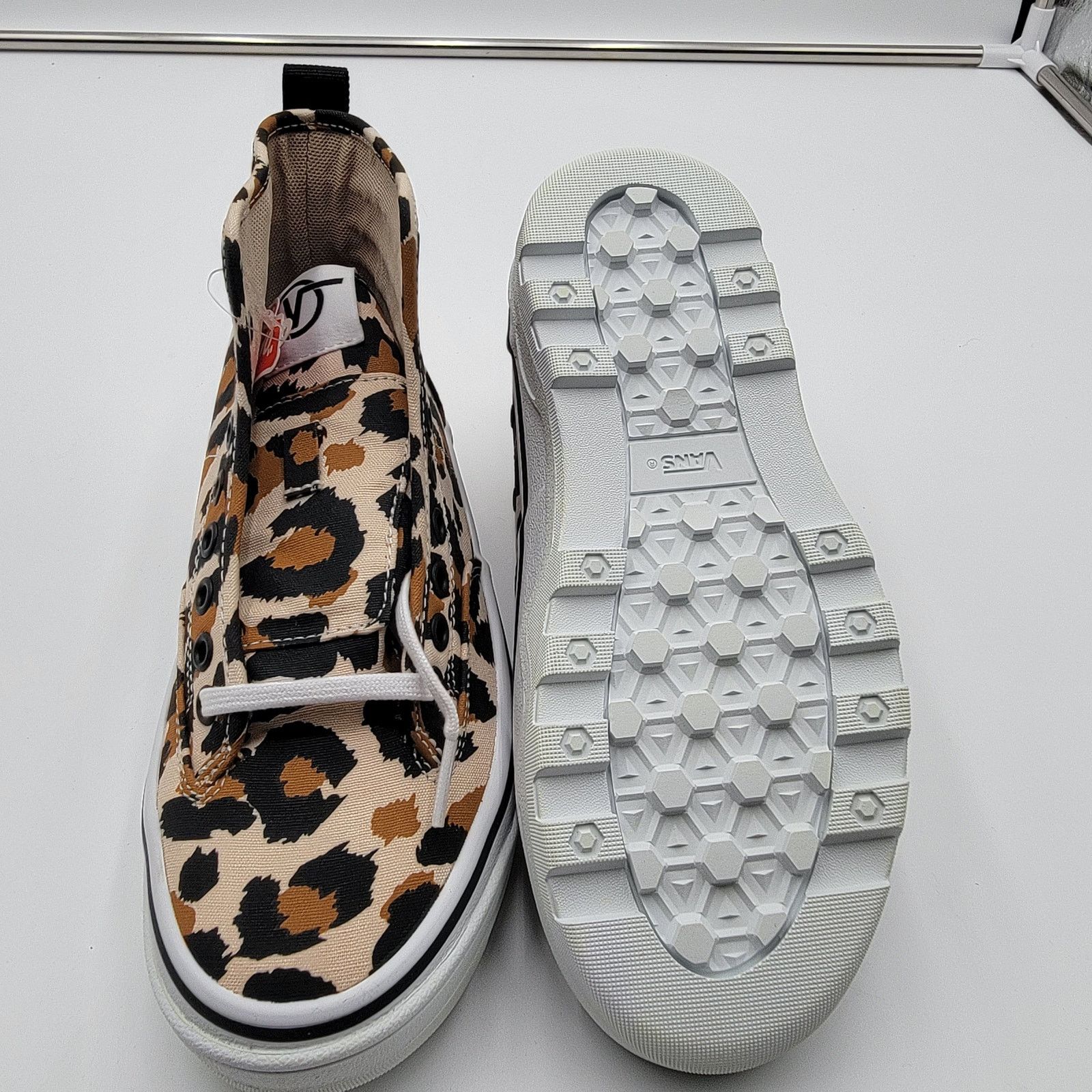 Vans Vans Sentry WC 'Leopard' Sz 4.5M/6W VN0A4P3K4XB Size US 6 / IT 36 - 6 Thumbnail