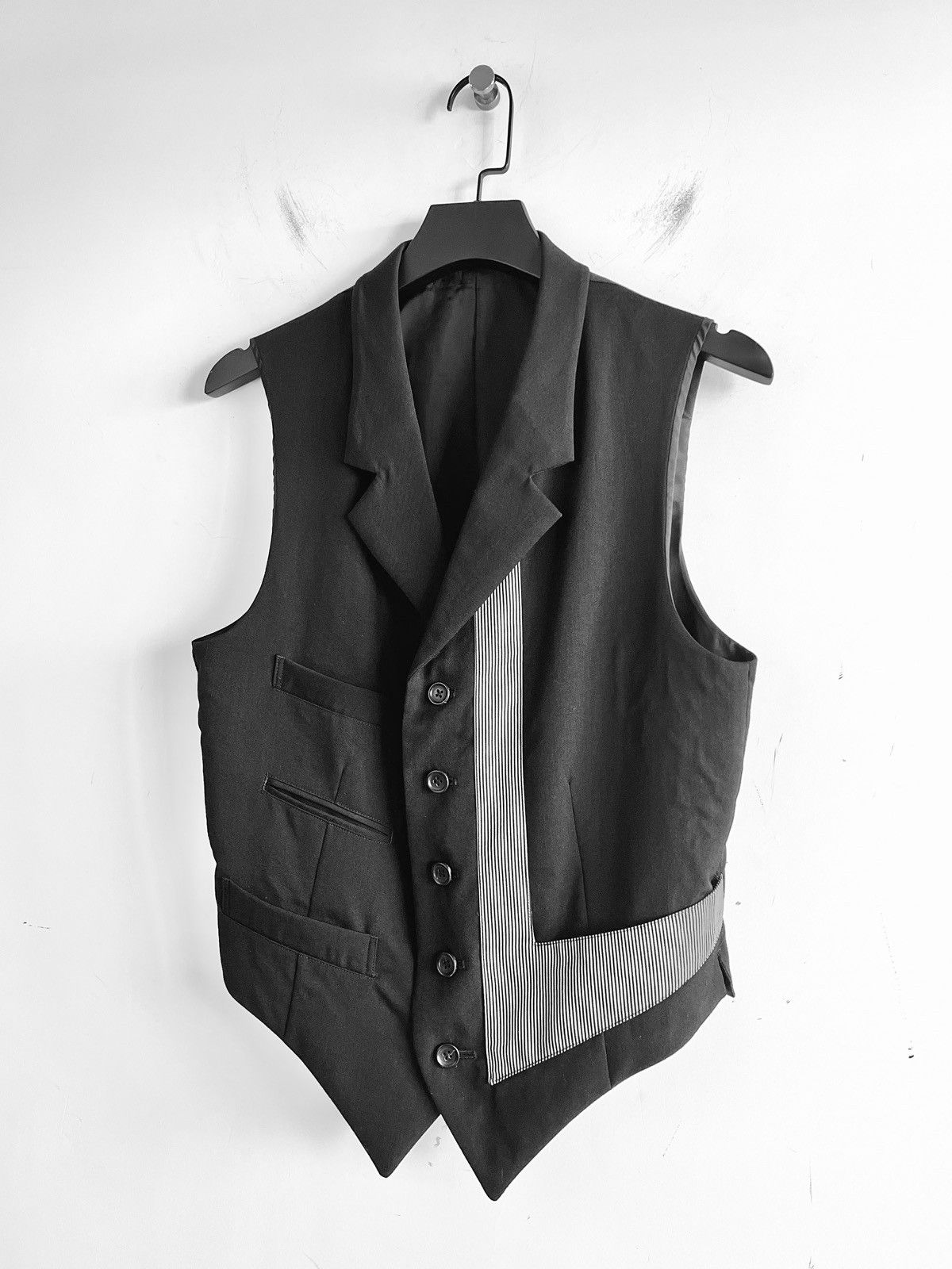 Yohji Yamamoto Yohji Yamamoto Pour Homme LEFT DECORATIVE CLOTH VEST Size US L / EU 52-54 / 3 - 7 Thumbnail