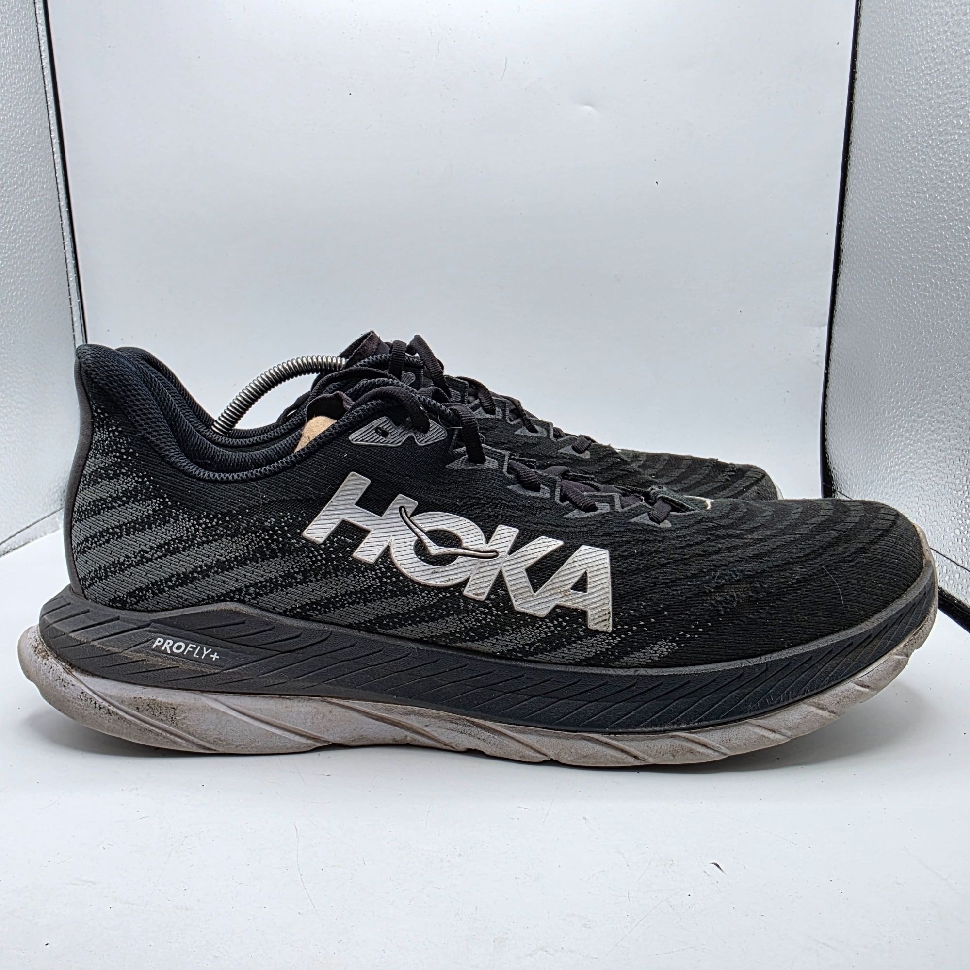 Hoka Hoka One One Mach 6 Mens Size 13 D Black White Athletic Shoe Size US 13 / EU 46 - 12 Thumbnail