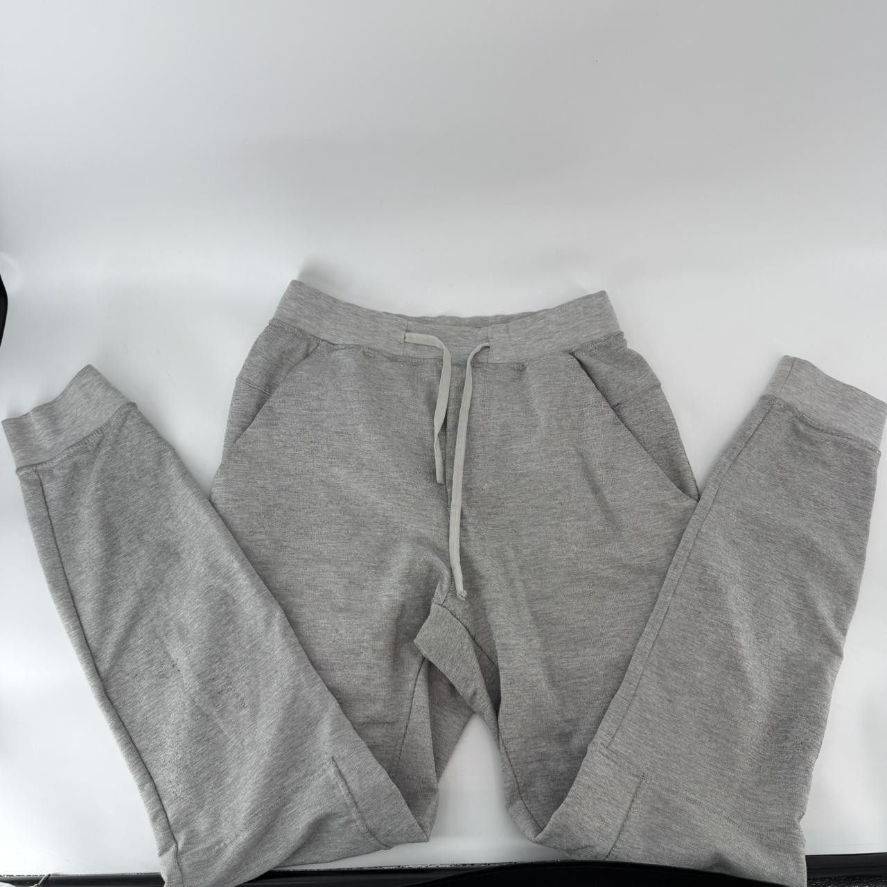 Lululemon Lululemon Women’s Jogger Pants XS Gray Drawstring Comfort Size 26" / US 2 / IT 38 - 1 Thumbnail