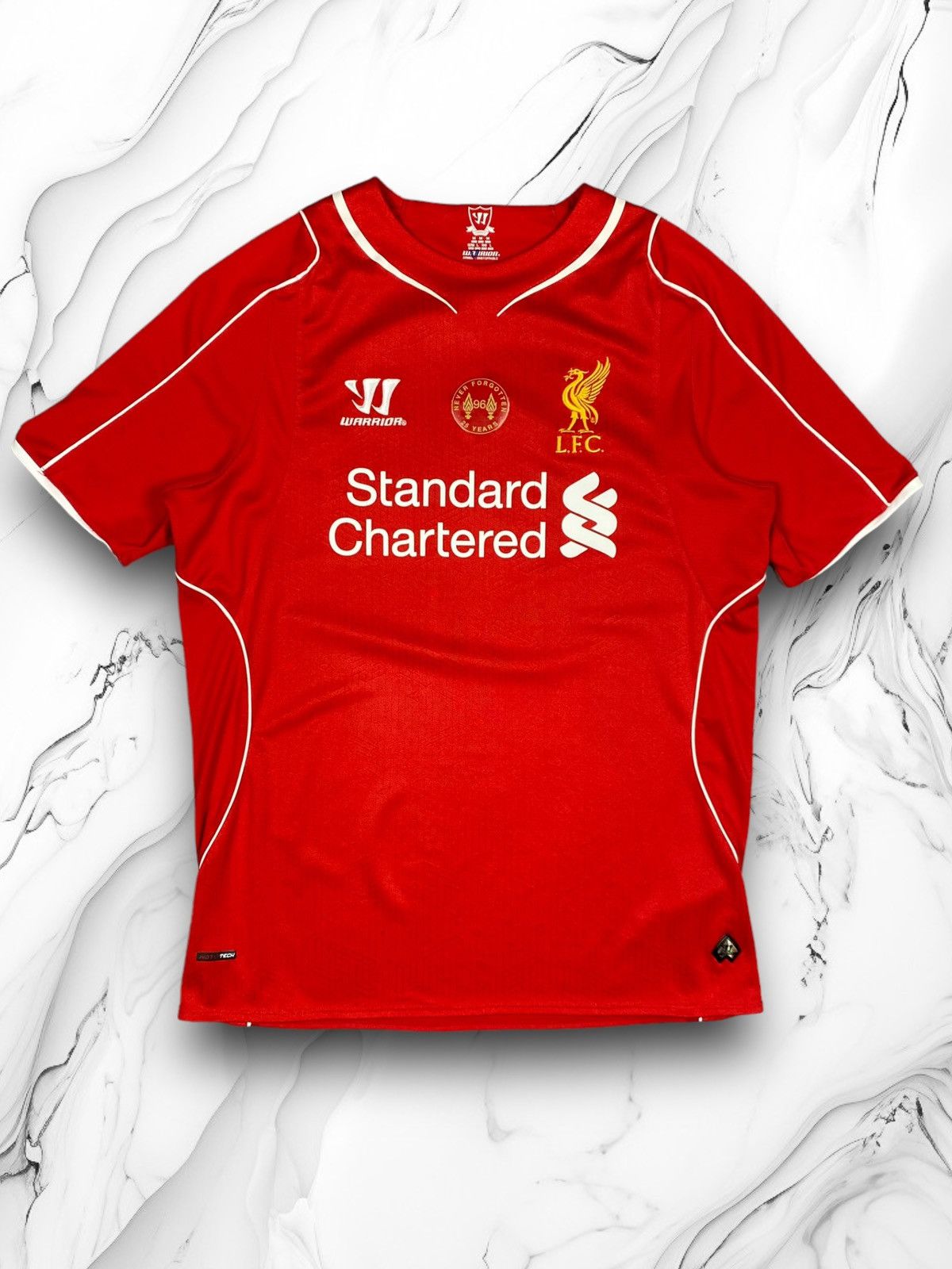 Other Warrior Liverpool 2015 Soccer Jersey Size US L / EU 52-54 / 3 - 1 Thumbnail