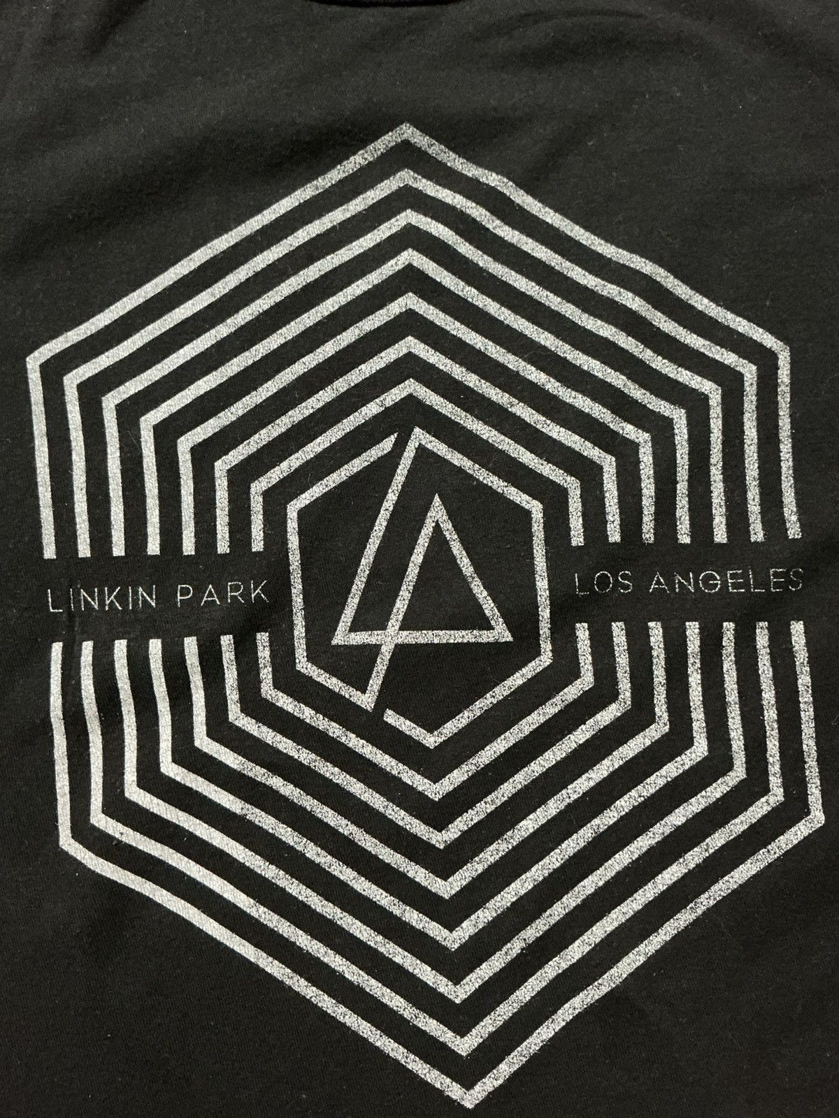 Band Tees Linkin Park Los Angeles Hexagon LP Logo Rock Band T-Shirt Size US XS / EU 42 / 0 - 5 Thumbnail