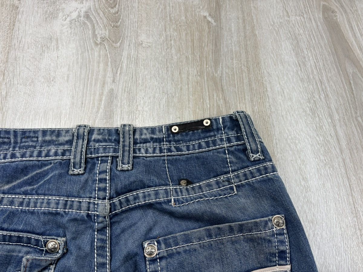 Japanese Brand × Rock Revival Mens jeans Rock Revival Size 32 Size US 32 / EU 48 - 15 Thumbnail