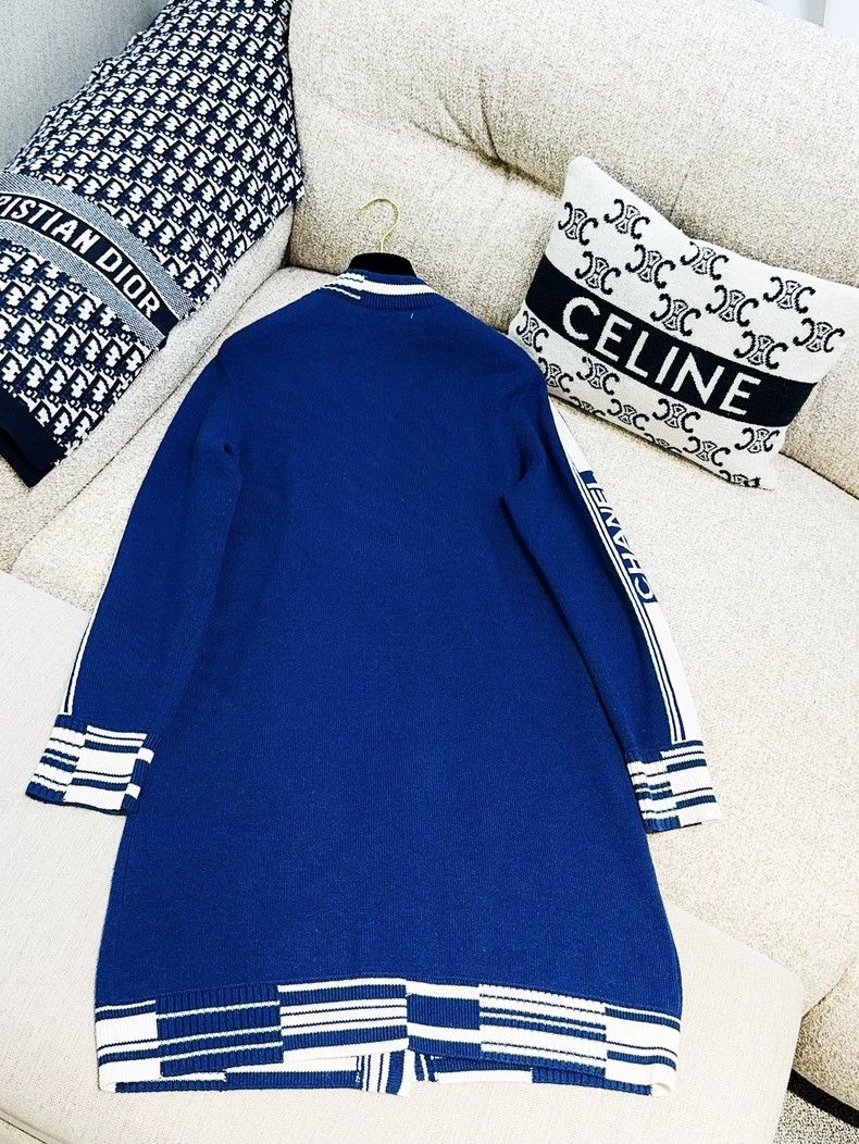 Chanel Chanel 19P spring and summer preview blue with white edge Size XS / US 0-2 / IT 36-38 - 4 Thumbnail