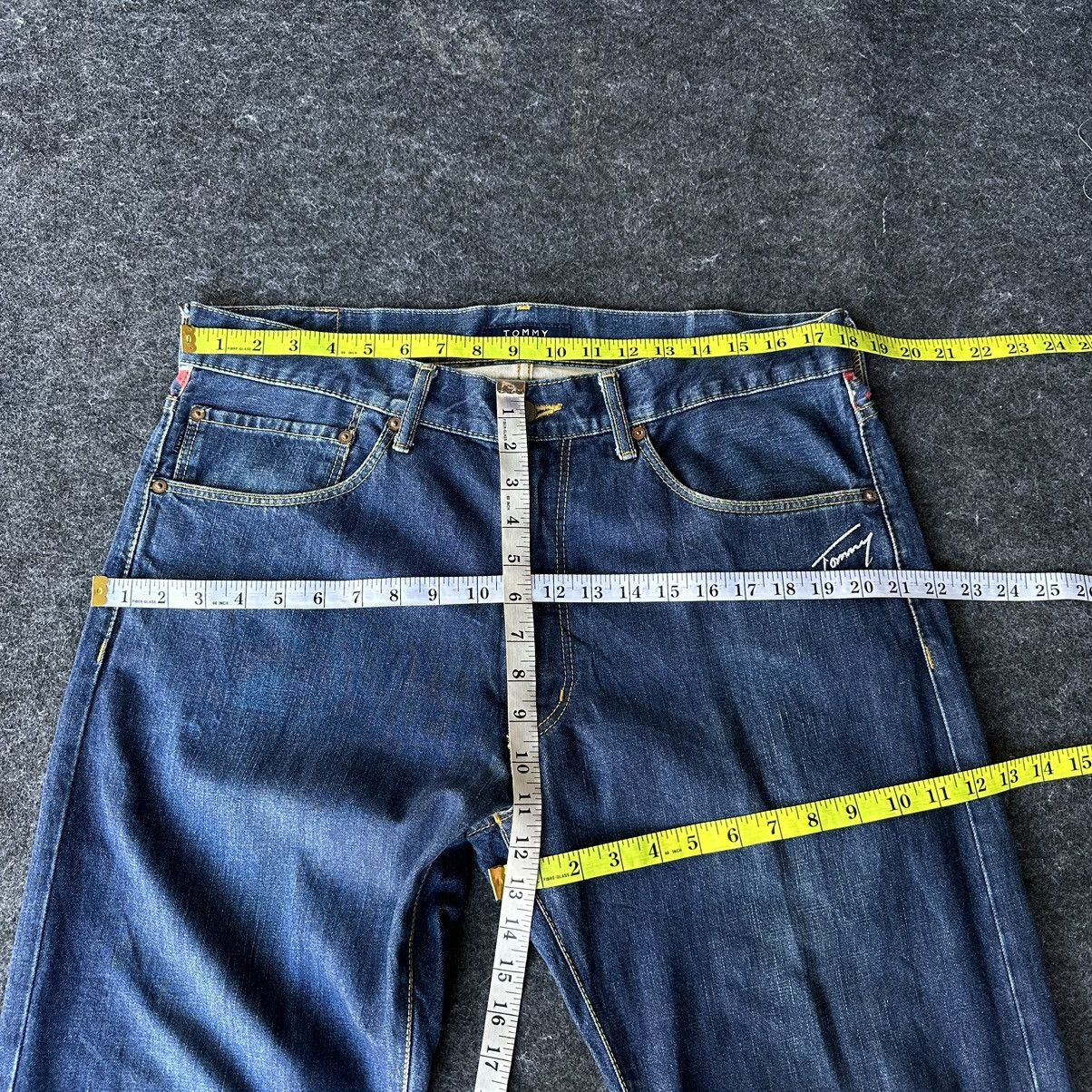 Tommy Hilfiger × Vintage Tommy Red Camo Label Blue Washed Denim D700 Size US 36 / EU 52 - 14 Thumbnail