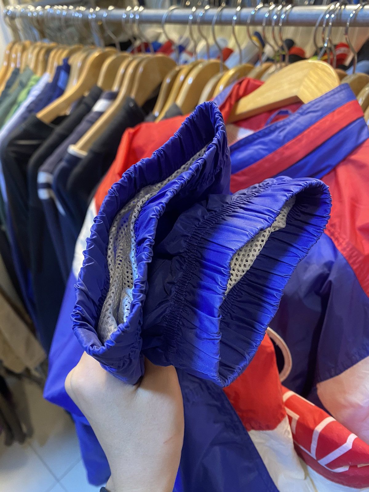 Nike × Vintage Vintage 1995-1996 Paris Saint-Germain FC Track Jacket Size US L / EU 52-54 / 3 - 11 Thumbnail