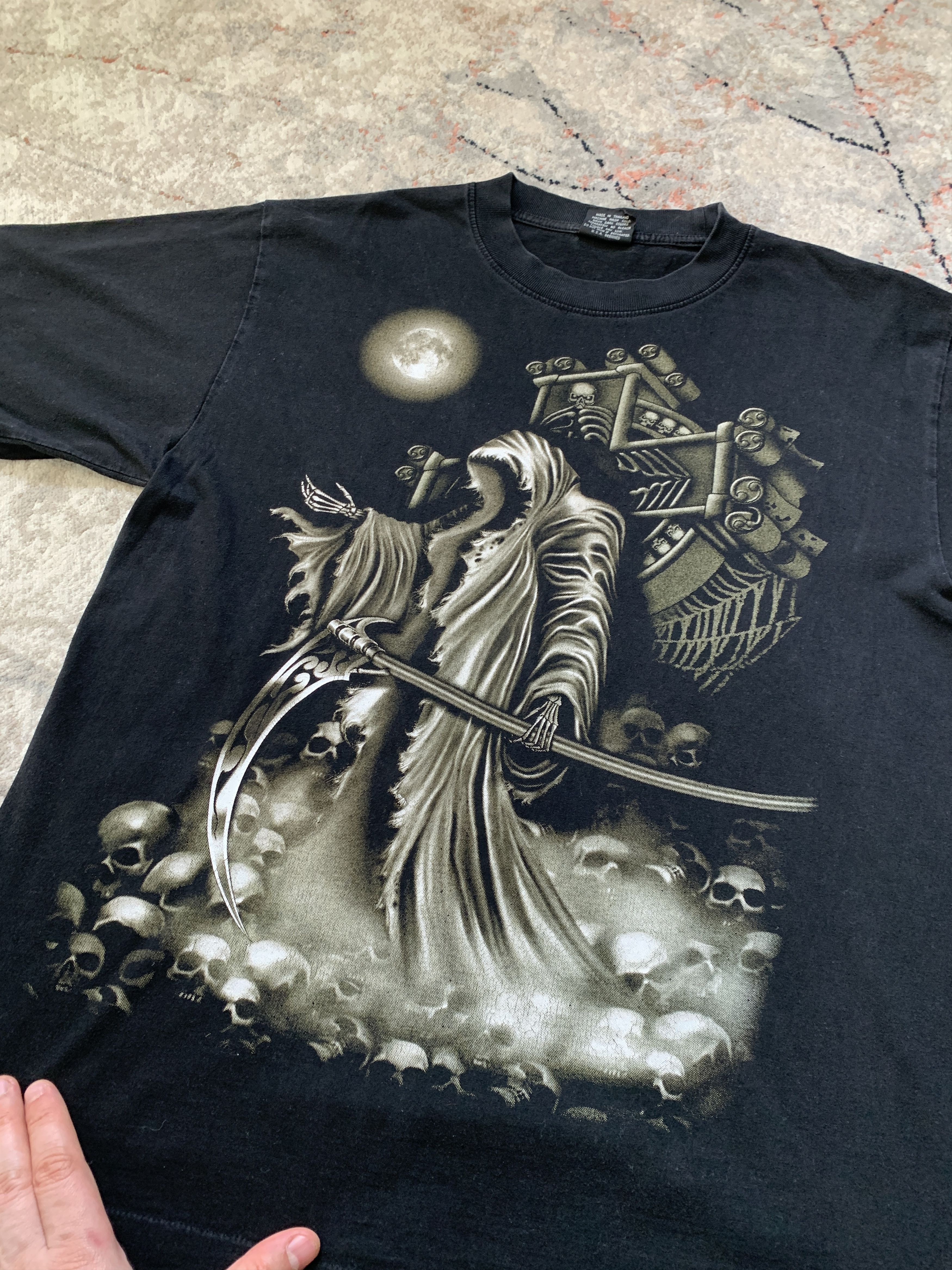 Vintage Vintage Skulls Tee Size US L / EU 52-54 / 3 - 7 Thumbnail