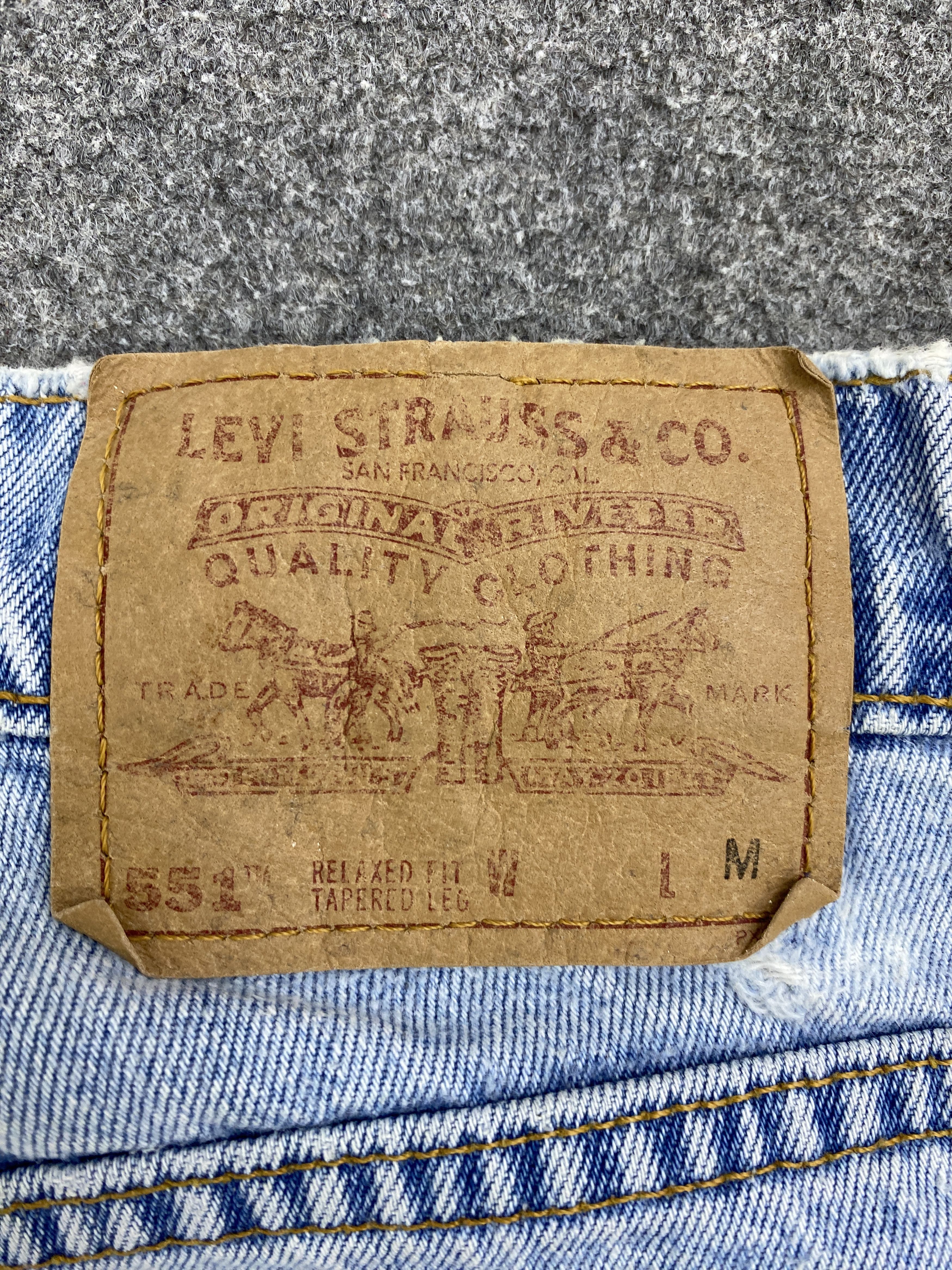 Levi's × Vintage Vintage Levis 551 Light Washed Jeans Size US 27 - 5 Thumbnail