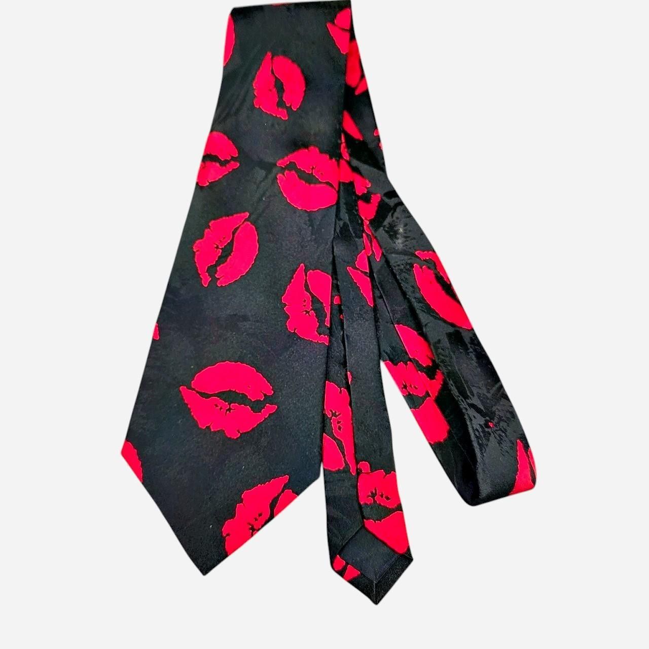 Other Addiction Tie Silk Necktie Multi Color Lips Kisses Valentine Size ONE SIZE - 1 Thumbnail