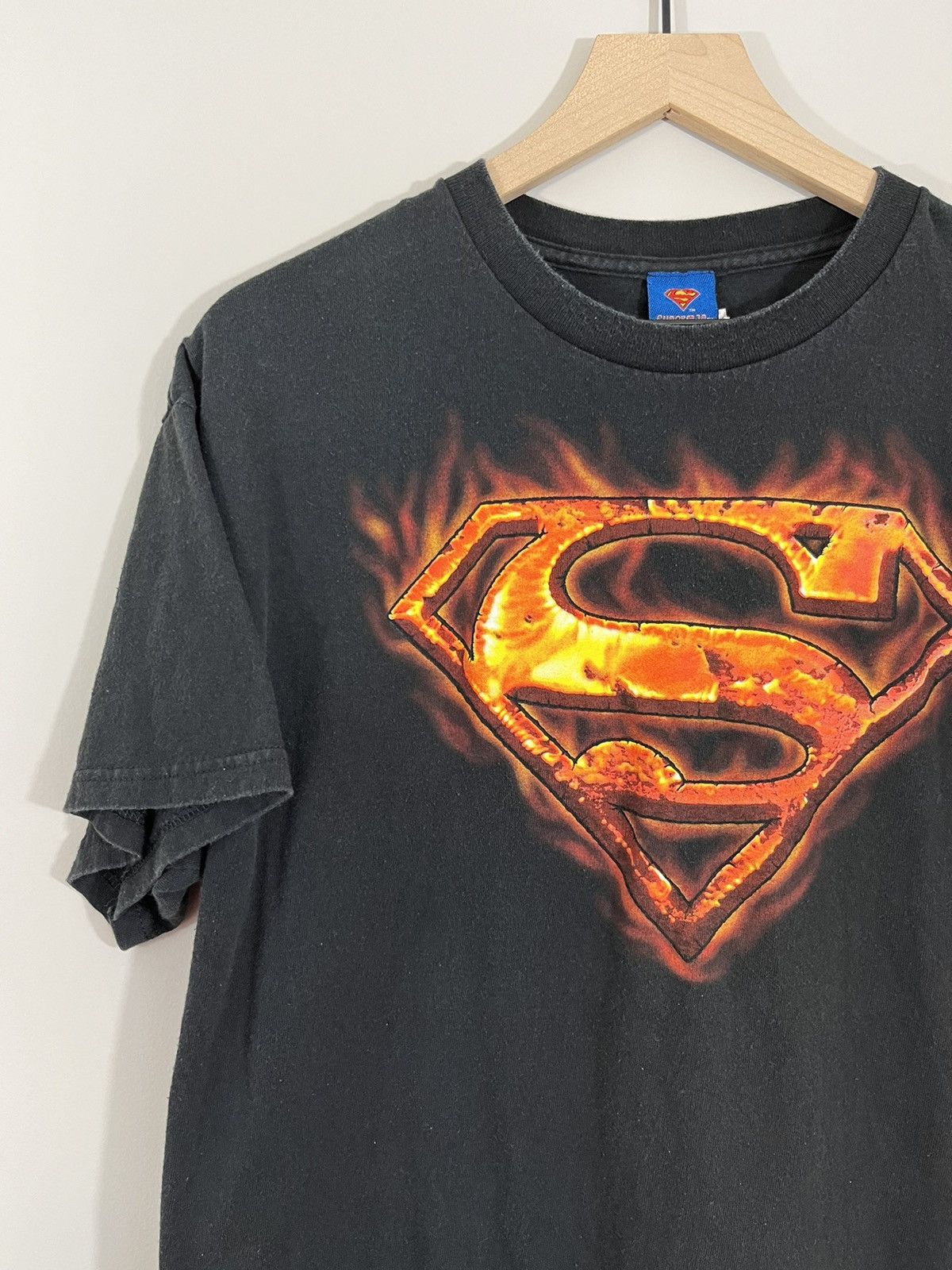 Vintage Faded Superman Flame Logo Y2K Comic Tee Size US M / EU 48-50 / 2 - 4 Thumbnail