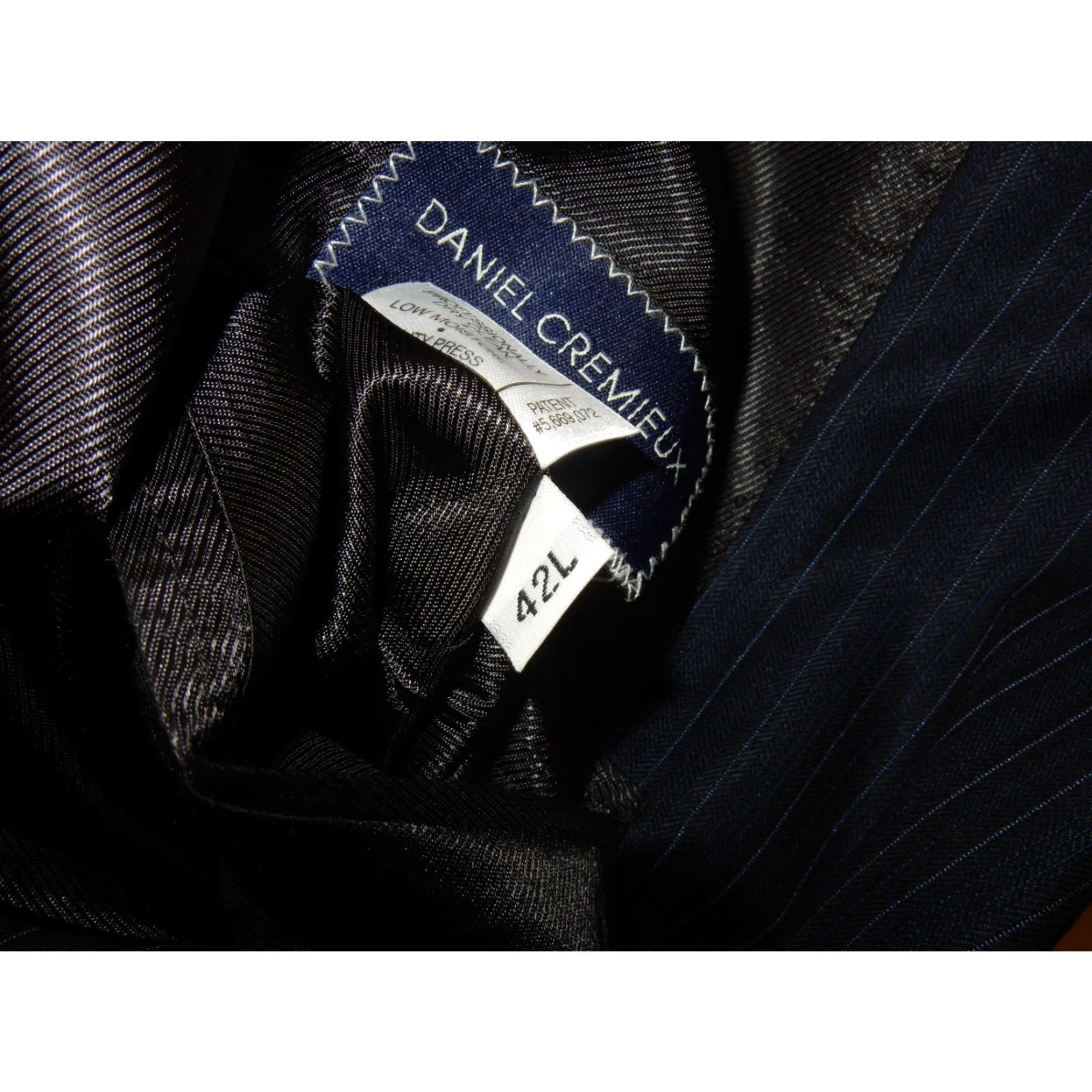 Loro Piana Daniel Cremieux Men's Suit 2 Piece Blue Wool Striped 42 Regular 42 Jacket 29x? Pants - Loro Piana Fabric (Note: This is not adding new info) Size 42R - 4 Thumbnail