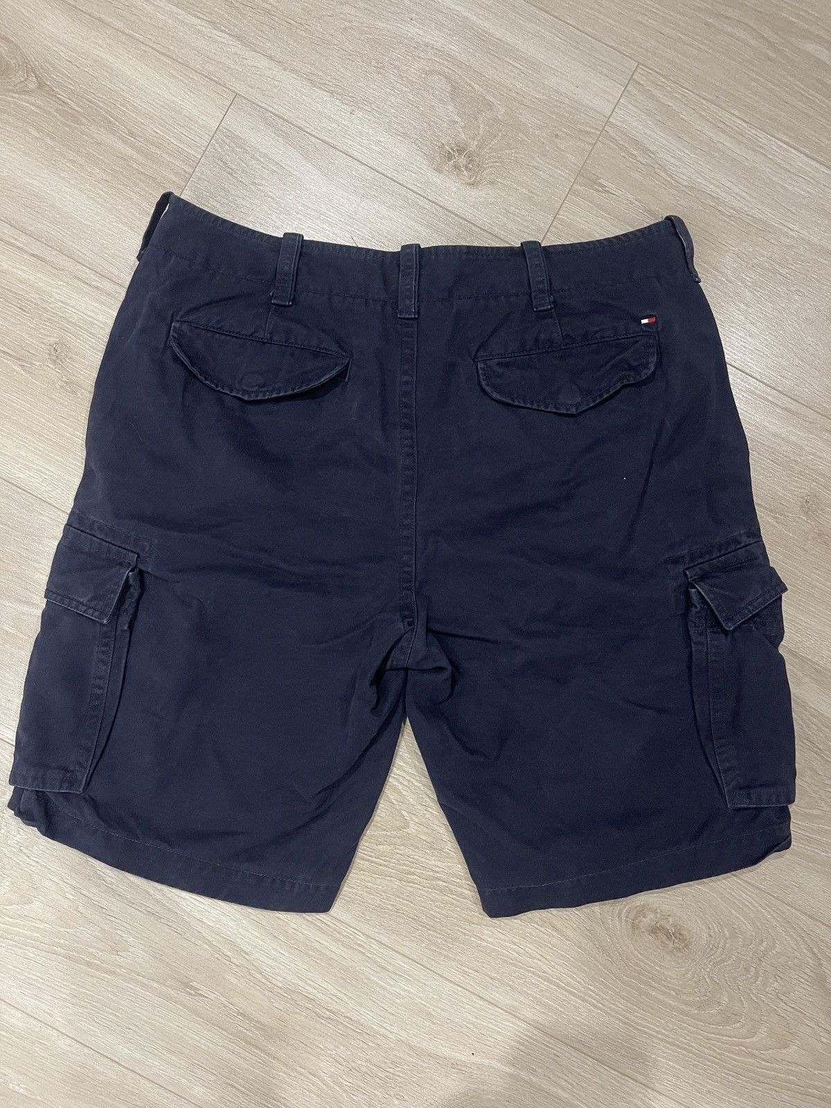 Tommy Hilfiger Vintage tommy hilfiger short 36 Size US 36 / EU 52 - 7 Thumbnail