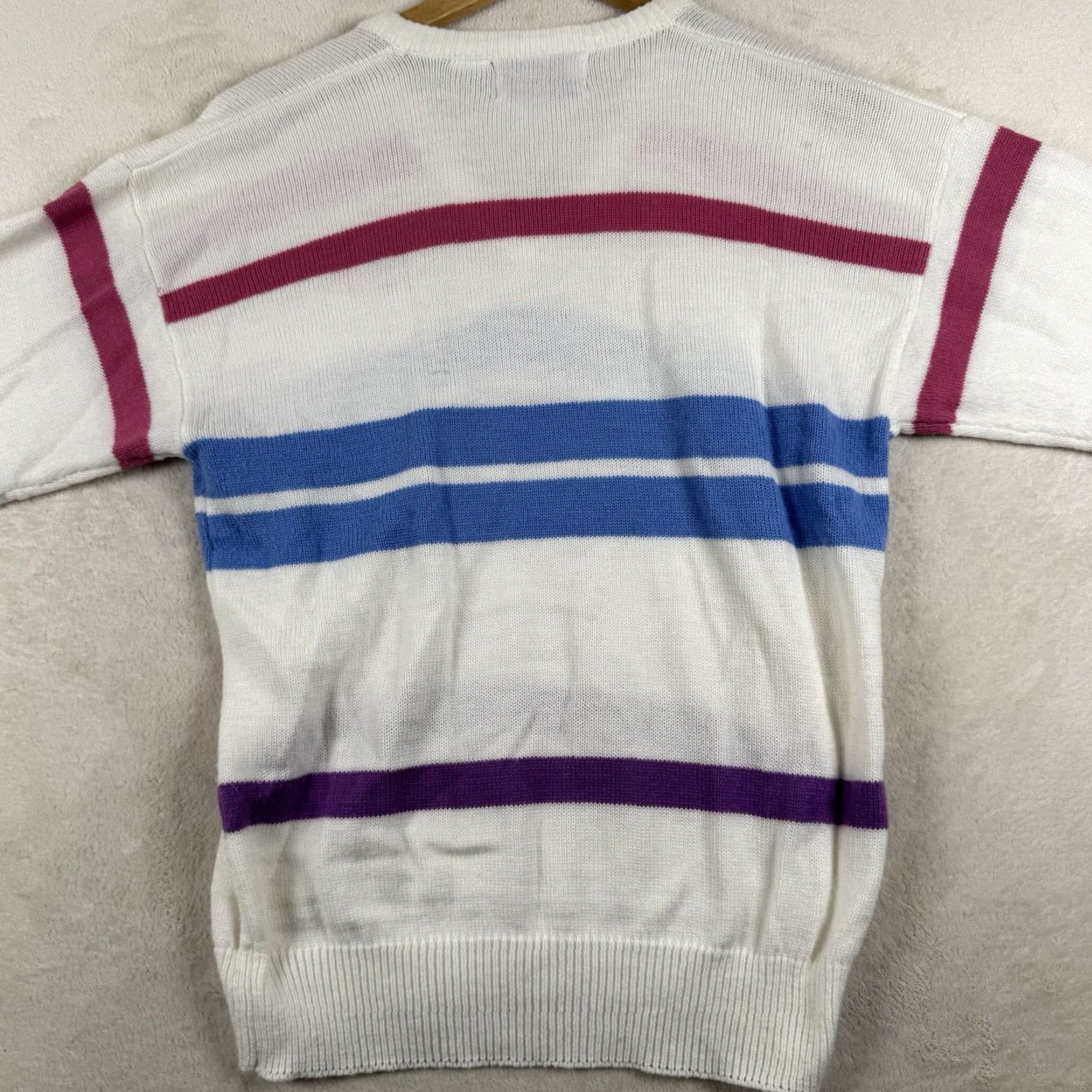Vintage VINTAGE Ben Hogan Tour Sweater Mens M White V Neck Knit Pullover Golf Logo Stripes Shirt Pullover Knit 90s Dadcore Mens Size US M / EU 48-50 / 2 - 3 Thumbnail