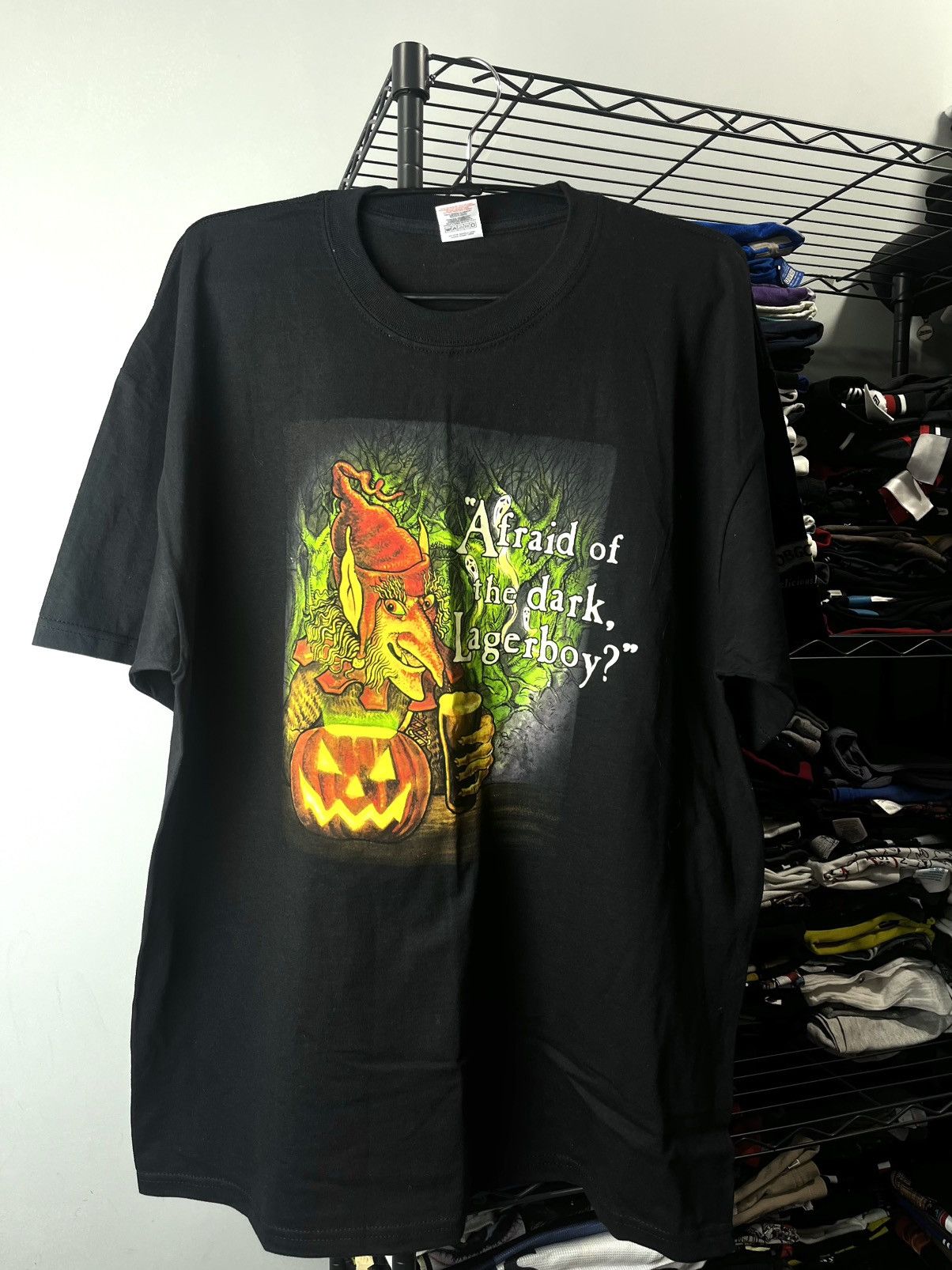 Vintage Vintage 2000's Taste Something Lagerboy Beer Witch T Shirt Size US XL / EU 56 / 4 - 1 Thumbnail