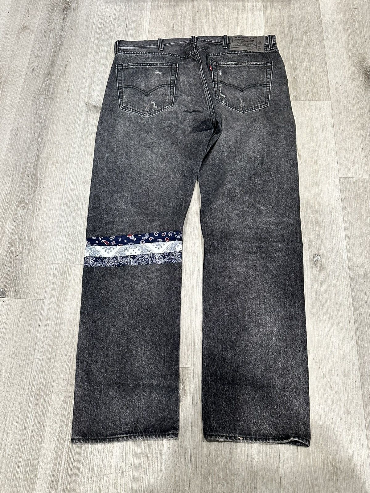 CLOT × Levi's CLOT X Levi’s 501 UNIONRAIL BLACK DENIM SIZE 38 Size US 38 / EU 54 - 4 Thumbnail