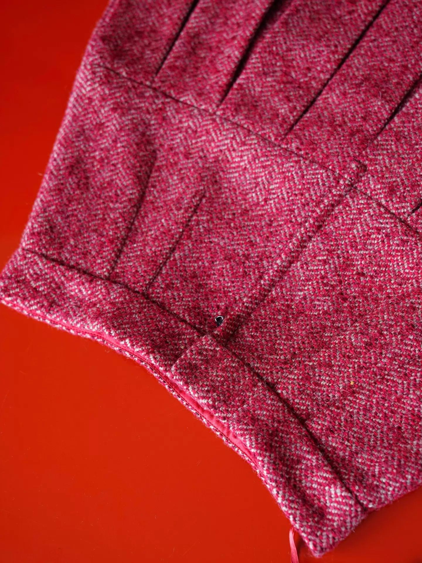 Dolce & Gabbana Dolce&Gabbana Burgundy Herringbone Pleated Wool Skirt Size 26" / US 2 / IT 38 - 6 Thumbnail
