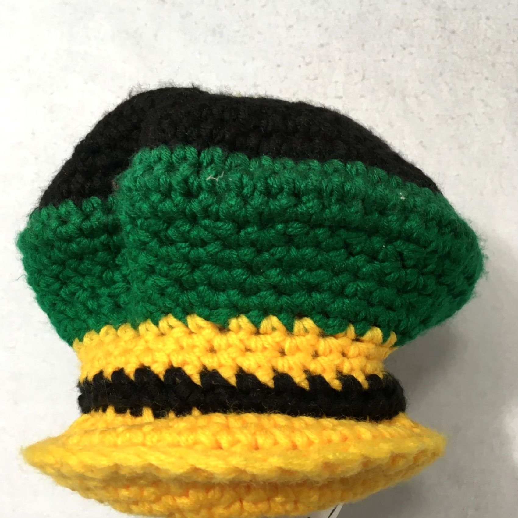 Vintage favela chapeu vintage Rasta Billed Jamaican Knit Cap Kufi Peaked Bob Marley Reggae Crochet Hat Beanie Black Yellow Green One Size Men Women Size ONE SIZE - 4 Thumbnail