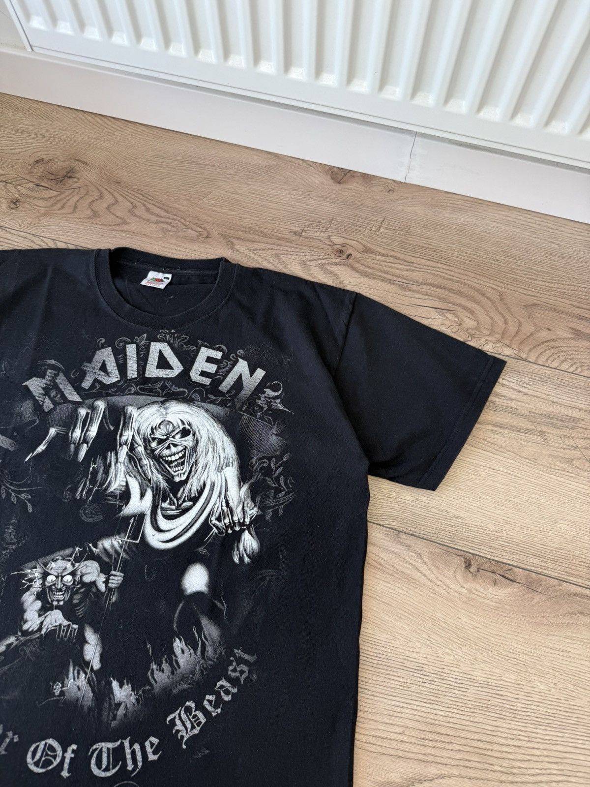 Iron Maiden Iron Maiden 2010 big logo faded t-shirt Size US XL / EU 56 / 4 - 5 Thumbnail