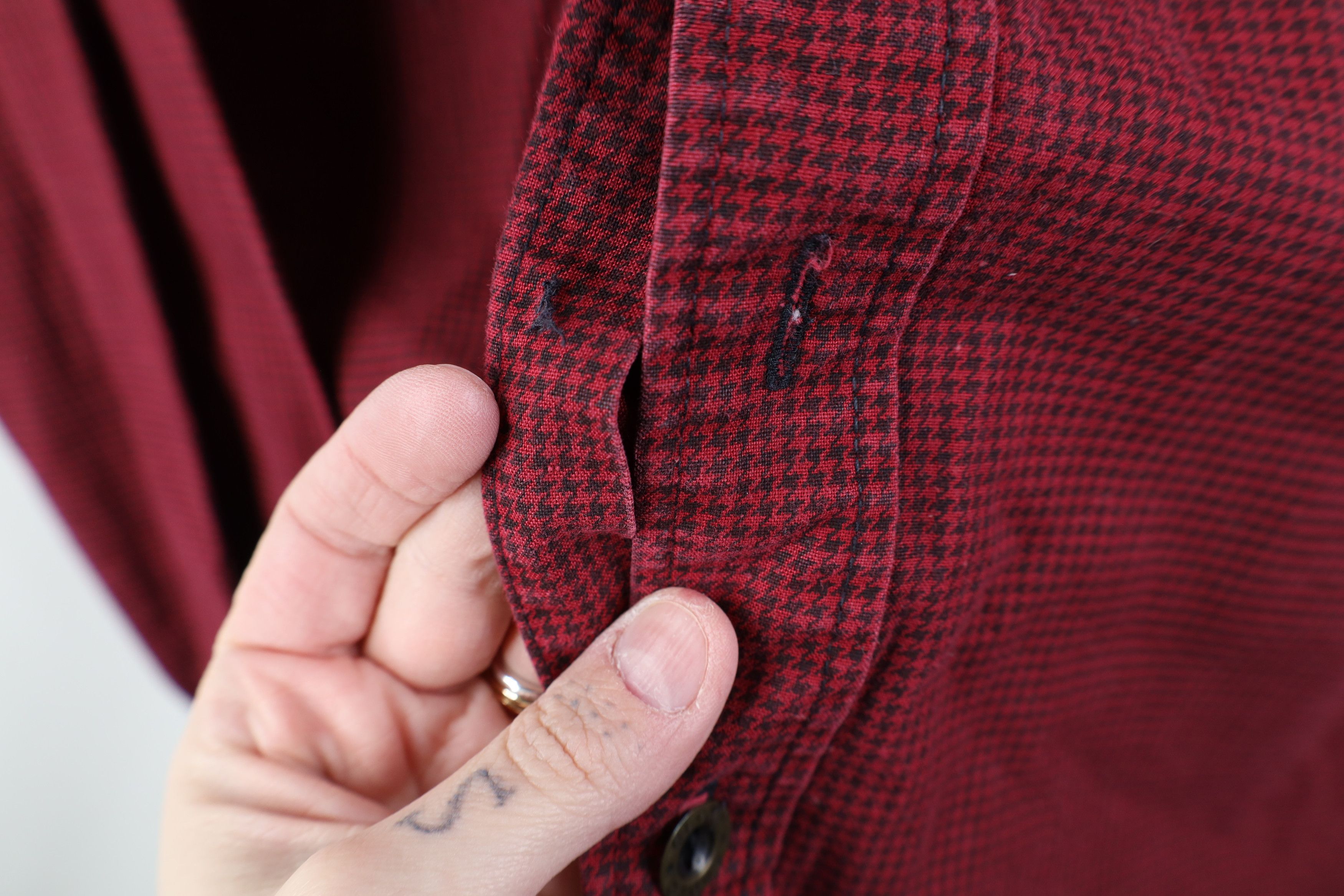 Vintage Vintage 90s Streetwear Houndstooth Collared Button Shirt Size US M / EU 48-50 / 2 - 4 Thumbnail