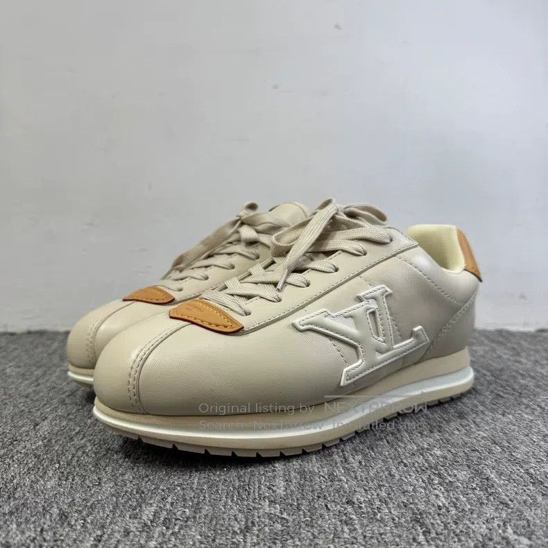 Louis Vuitton Louis Vuitton 25 FW Beige Bread Sneakers Size US 7 / EU 40 - 1 Thumbnail