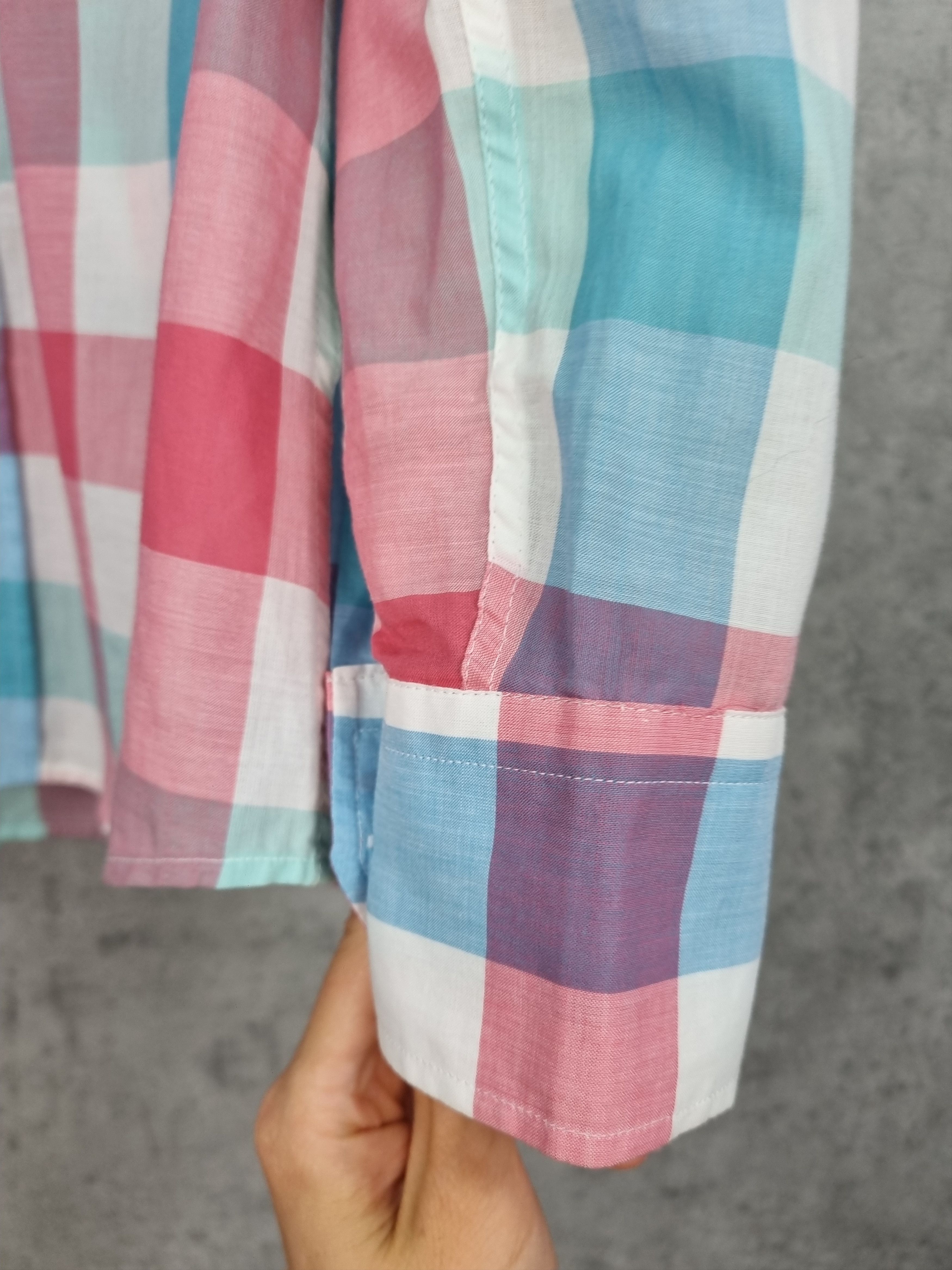 Burberry Burberry Very Light Plaid Shirt Size S / US 4 / IT 40 - 16 Thumbnail