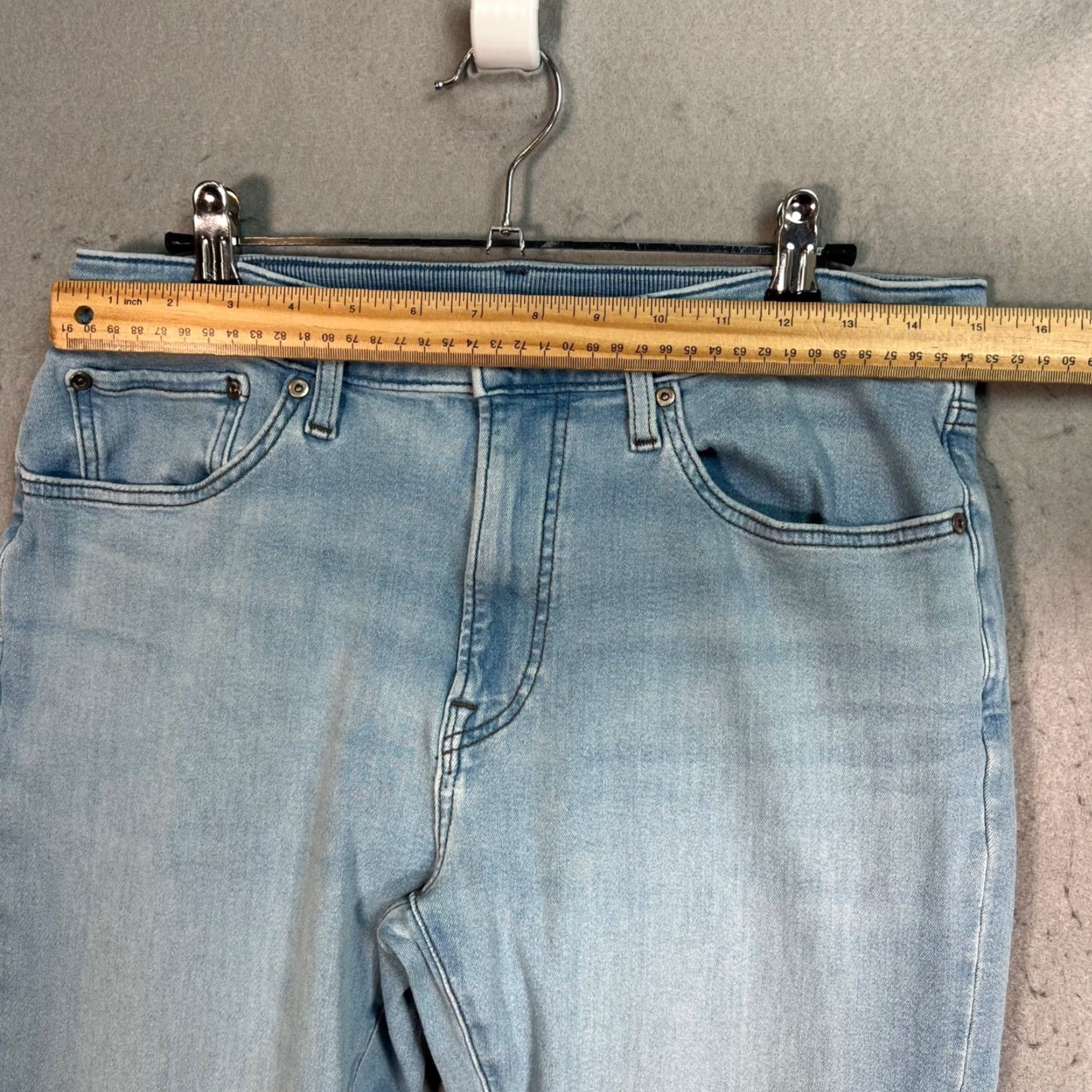 Uniqlo Uniqlo Jeans Womens Slim Skinny High-Waisted Light Wash 29in 28in Inseam Size M Blue Cotton Blend Denim 5-Pocket Size 32" / US 10 / IT 46 - 4 Thumbnail