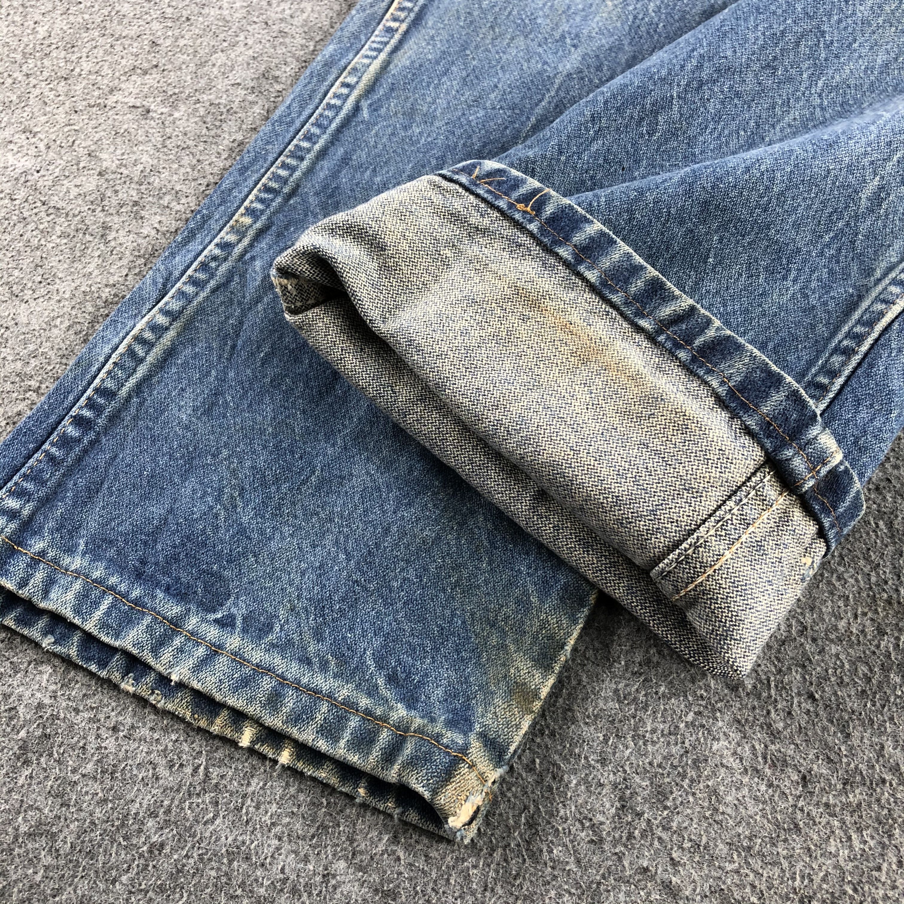 Wrangler Vintage Blue Wash Wrangler Jeans-J2279 Size US 33 - 7 Thumbnail
