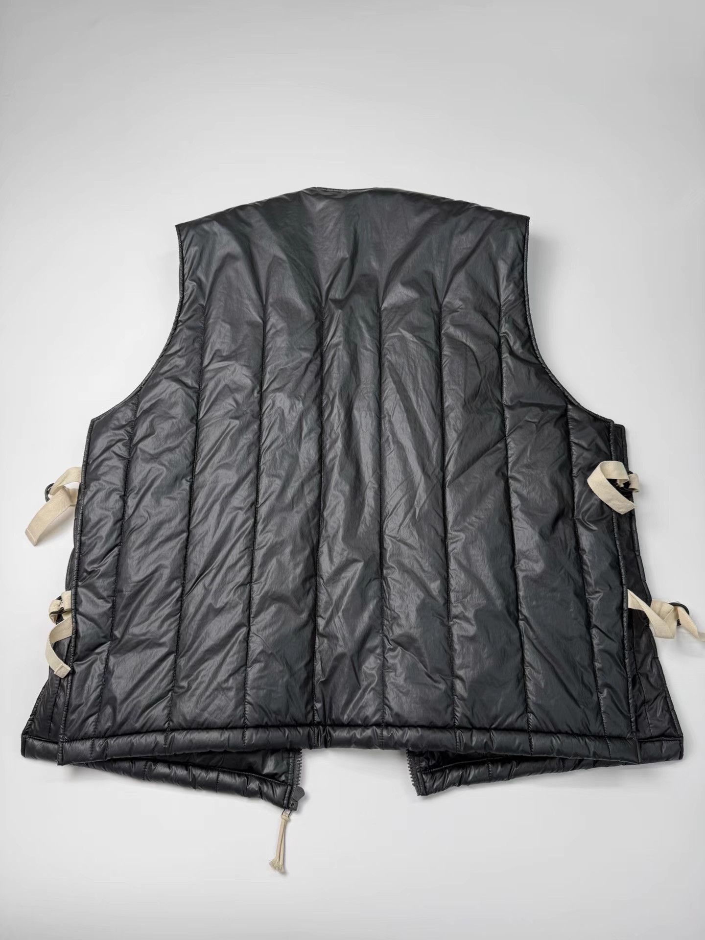 Maison Margiela Maison Margiela Down Vest K20 Size US S / EU 44-46 / 1 - 7 Thumbnail