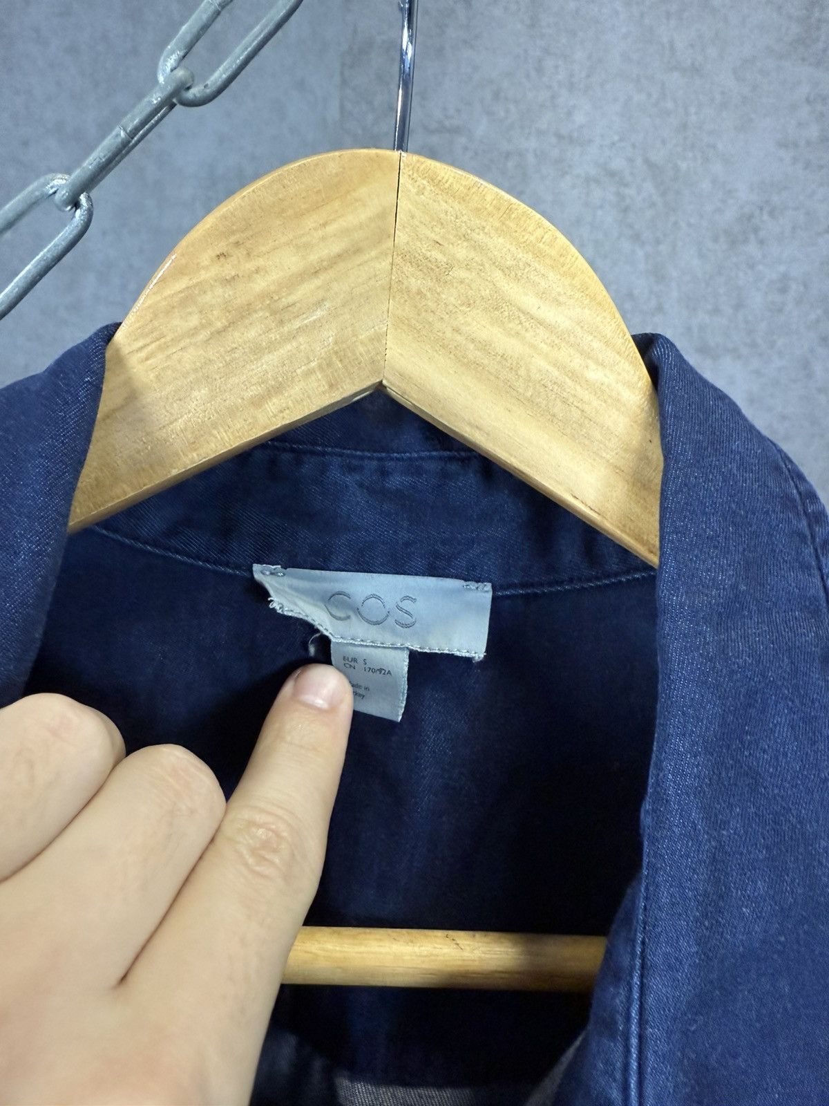 Cos × Designer COS designer pocket shirt Size US S / EU 44-46 / 1 - 3 Thumbnail