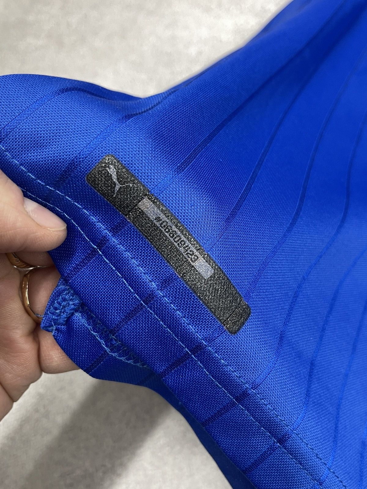 Puma × Vintage Vintage Puma Italy Forza Azzuri Soccer Jersey Football Club Size US M / EU 48-50 / 2 - 7 Thumbnail