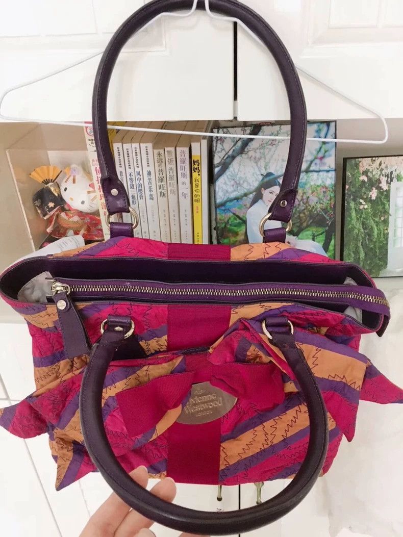 Vivienne Westwood Vivienne Westwood size os Saturn Middle Age Bunkers Size ONE SIZE - 4 Thumbnail