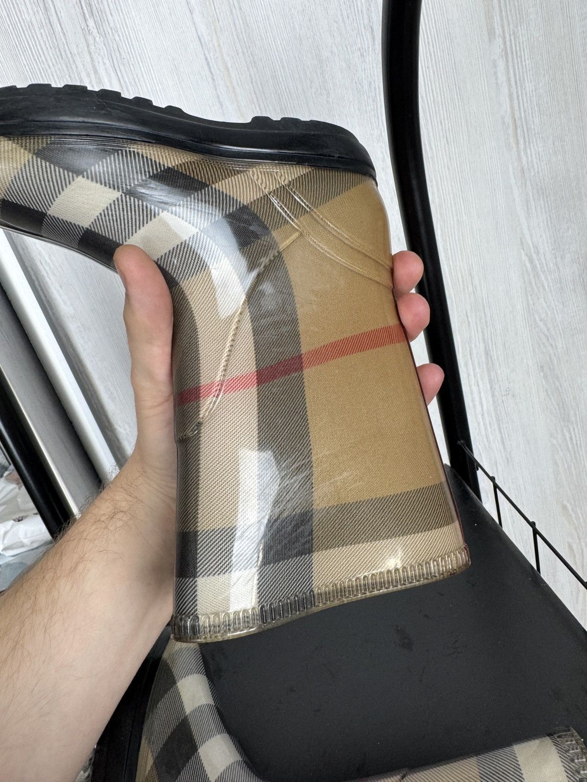 Burberry Burberry Kids Toddler Nova Check Rubber Rain boots size 28 Size US 10 / IT 40 - 12 Thumbnail