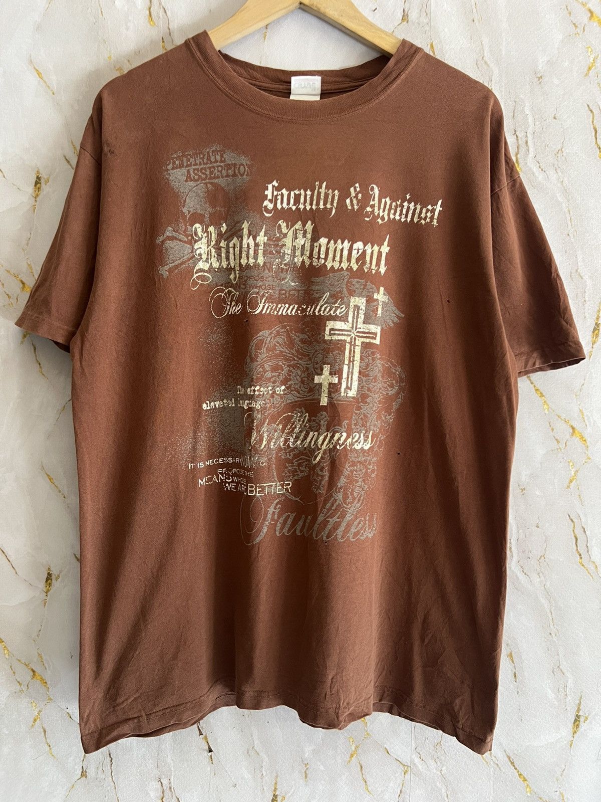 Anvil Vintage 2000s Anvil Gothic Graphic T-Shirt – Religious Cross Size US L / EU 52-54 / 3 - 1 Thumbnail