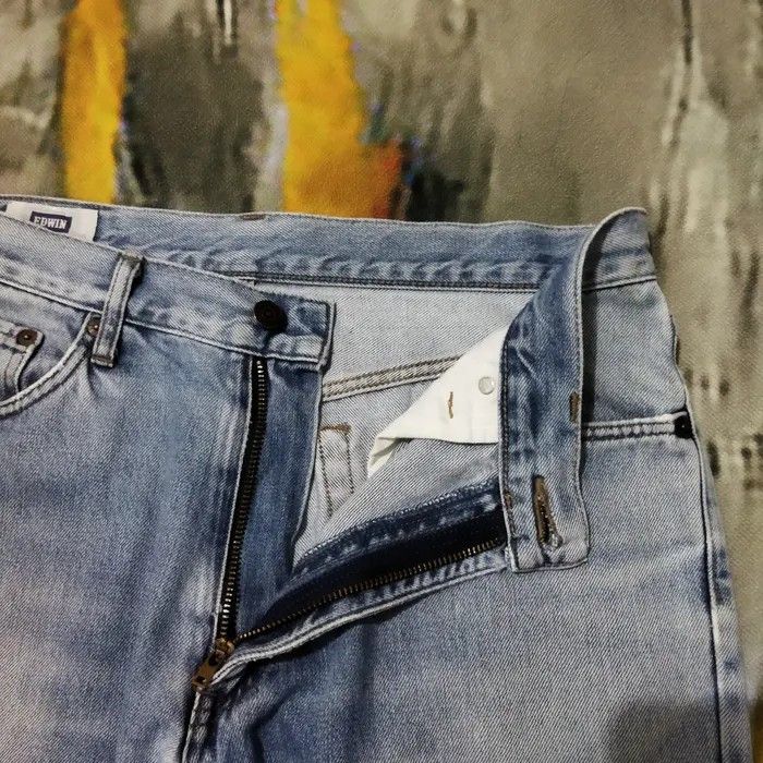 Edwin × Vintage EDWIN VINTAGE DISTRESSED LIGHT BLUE JEANS PANTS Size US 33 - 6 Thumbnail