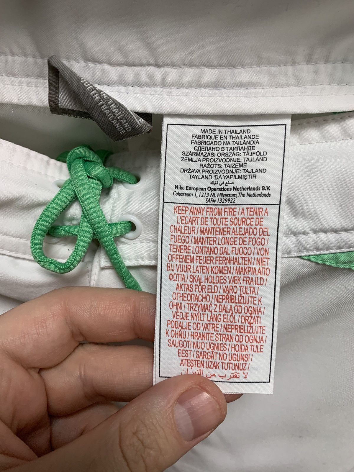 Nike Nike vintage shorts 36 size Size US 36 / EU 52 - 7 Thumbnail