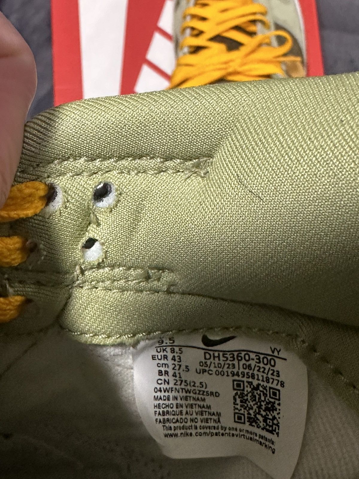 Nike Nike Dunk Low Dusty Olive Size US 9.5 / EU 42-43 - 7 Thumbnail