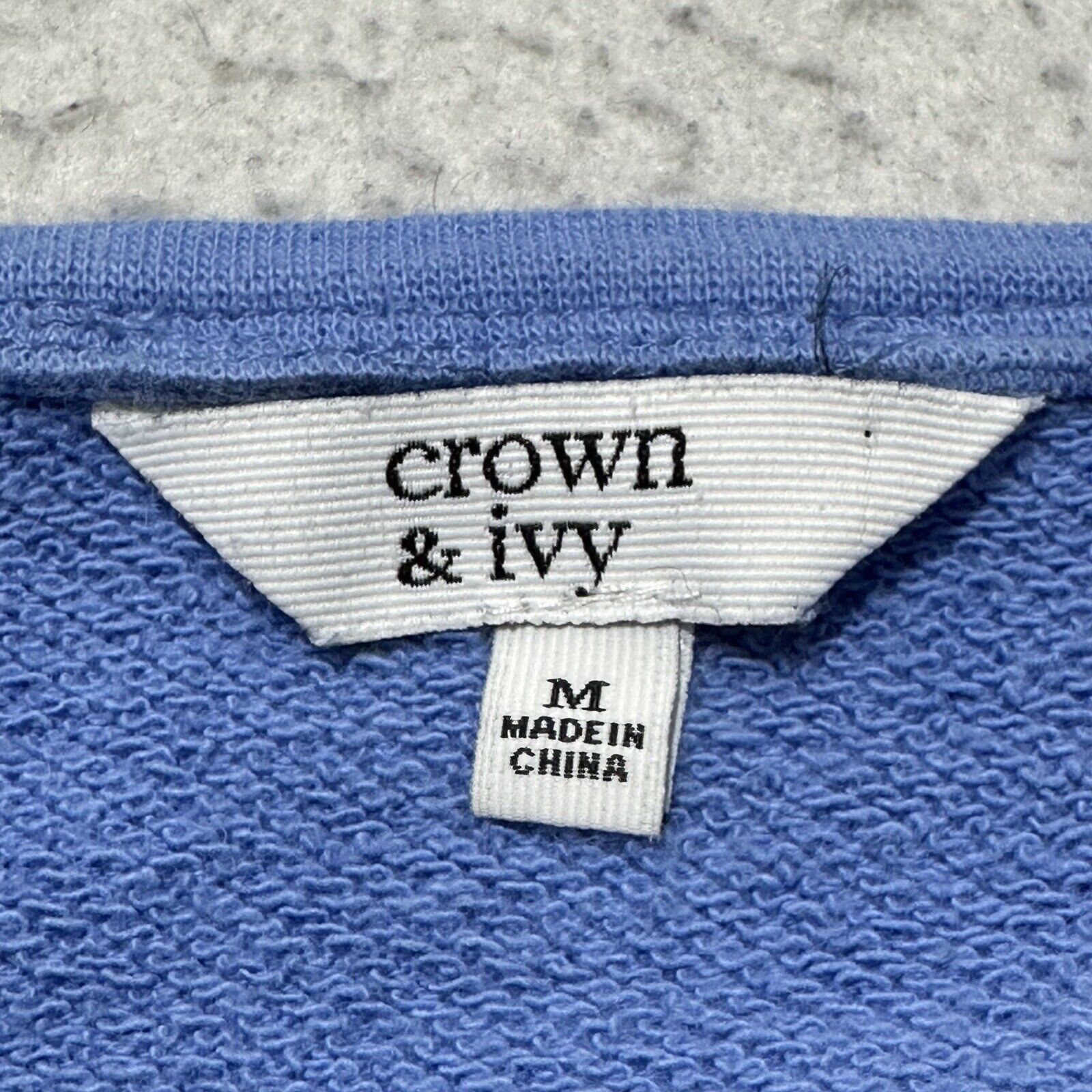 Other Crown & Ivy Medium Blue Pink Elephant Floral Sweatshirt Size M / US 6-8 / IT 42-44 - 7 Thumbnail
