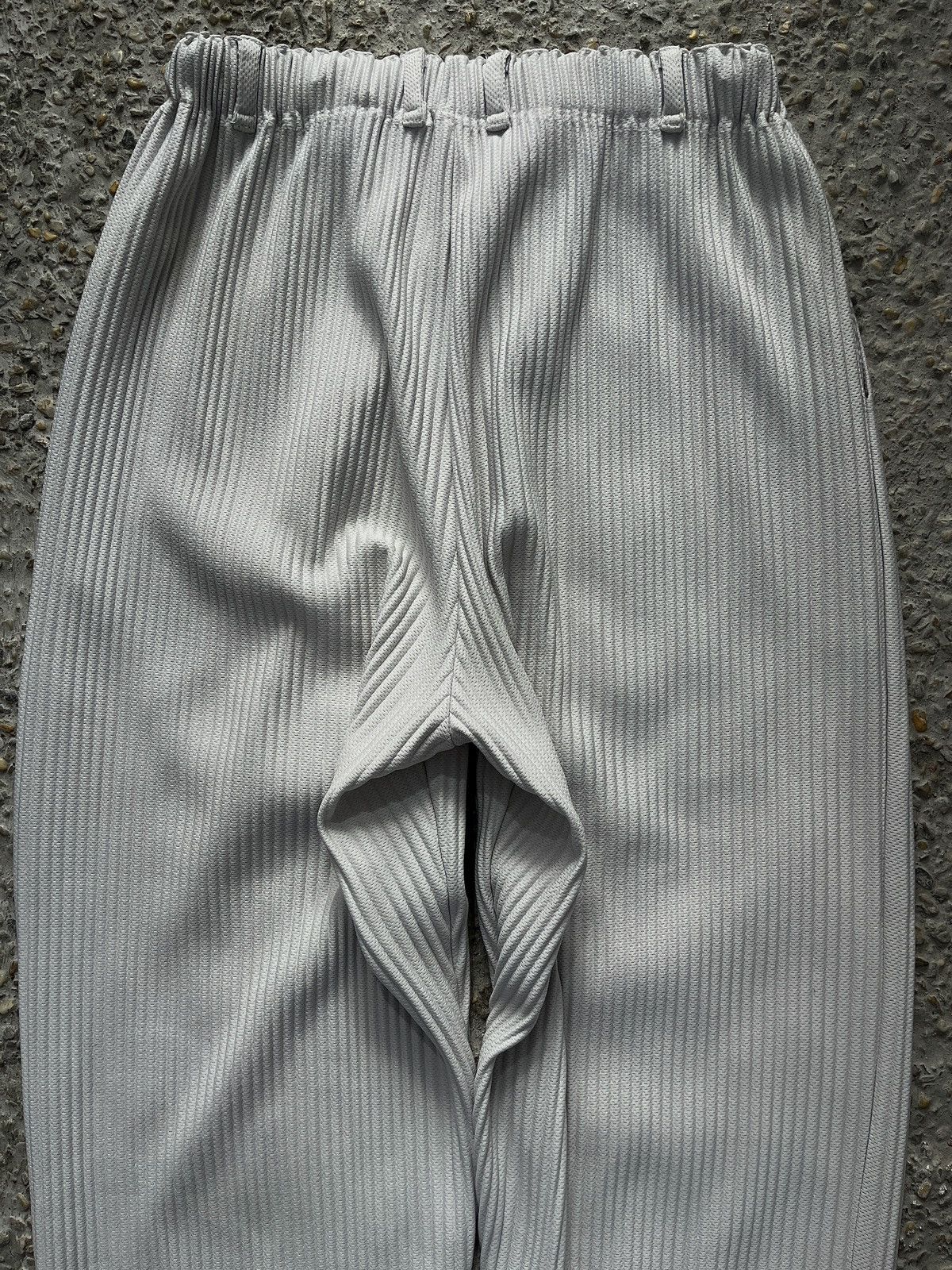 Homme Plisse Issey Miyake Basics Trousers Size US 30 / EU 46 - 4 Thumbnail