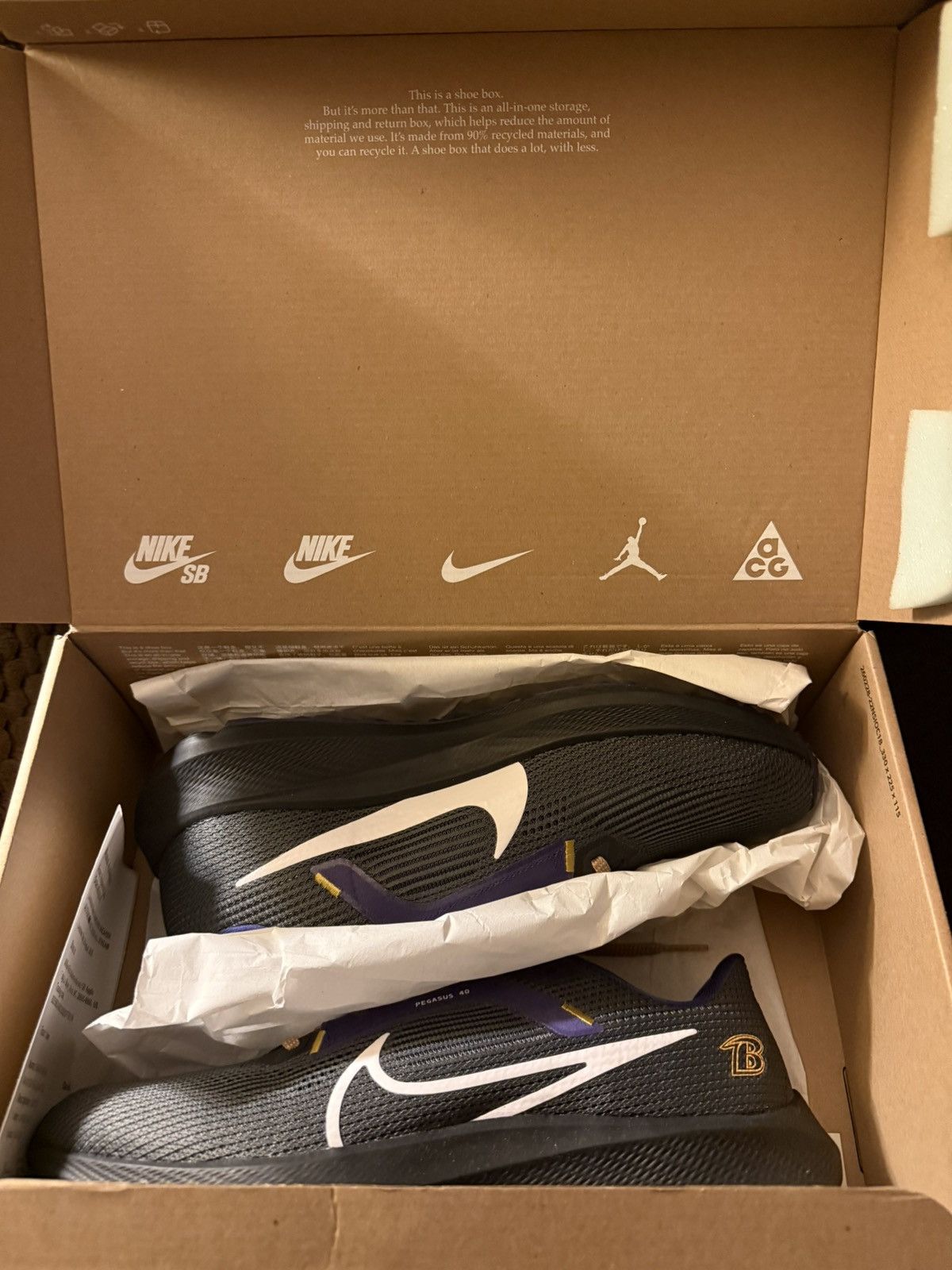 Nike Nike Air Zoom Pegasus 40 NFL “Baltimore Ravens” New in Box! Size US 9.5 / EU 42-43 - 2 Thumbnail