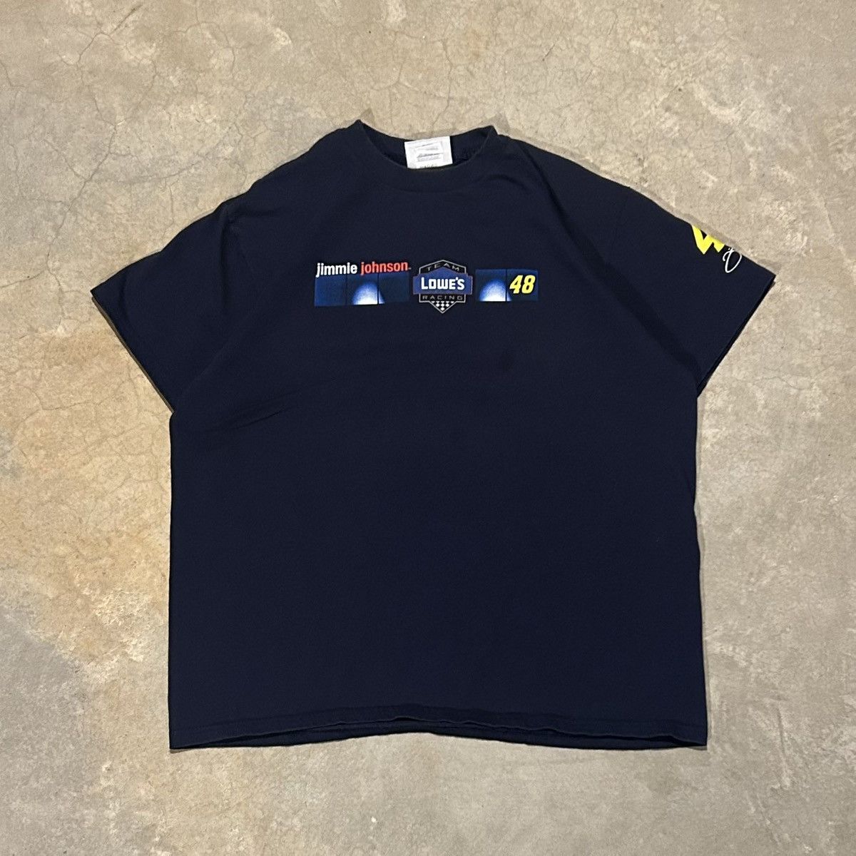 NASCAR × Vintage Crazy Vintage Y2K Nascar Jimmie Johnson Lowe’s Racing Tee Size US L / EU 52-54 / 3 - 5 Thumbnail