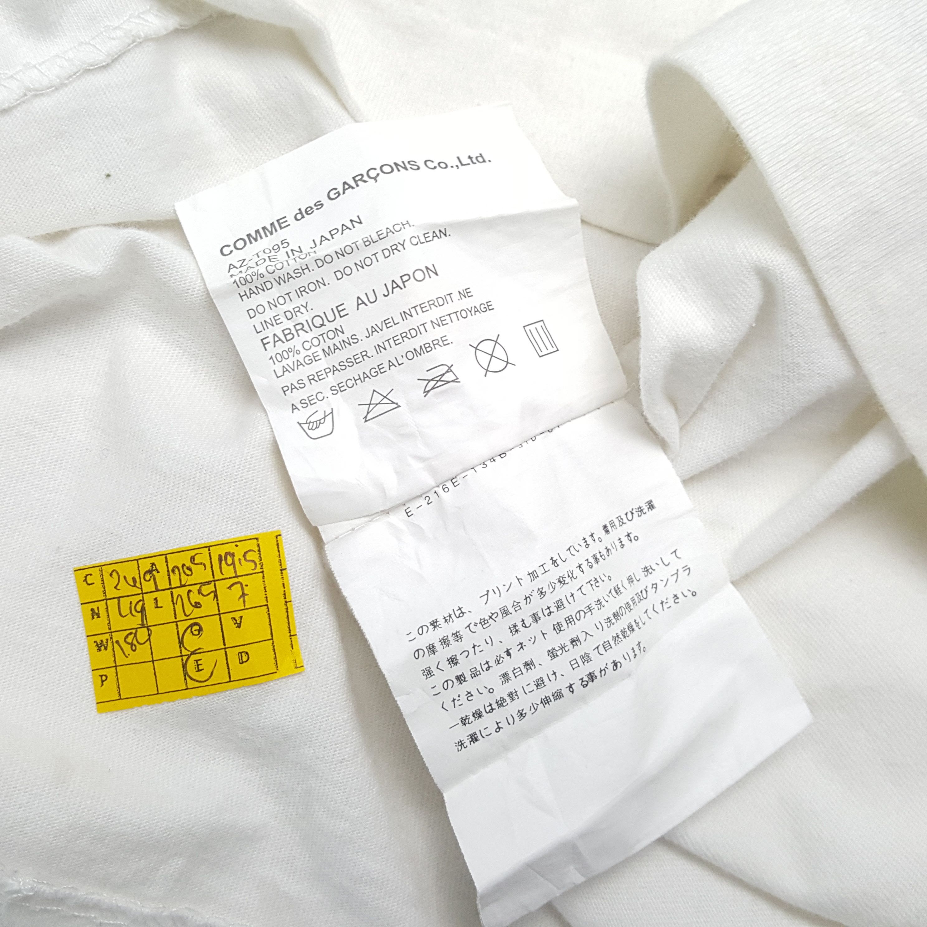 Comme des Garcons PLAY × Japanese Brand × Vintage Vintage COMME des GARÇONS PLAY Japanese Brand T-Shirts Size US M / EU 48-50 / 2 - 5 Thumbnail