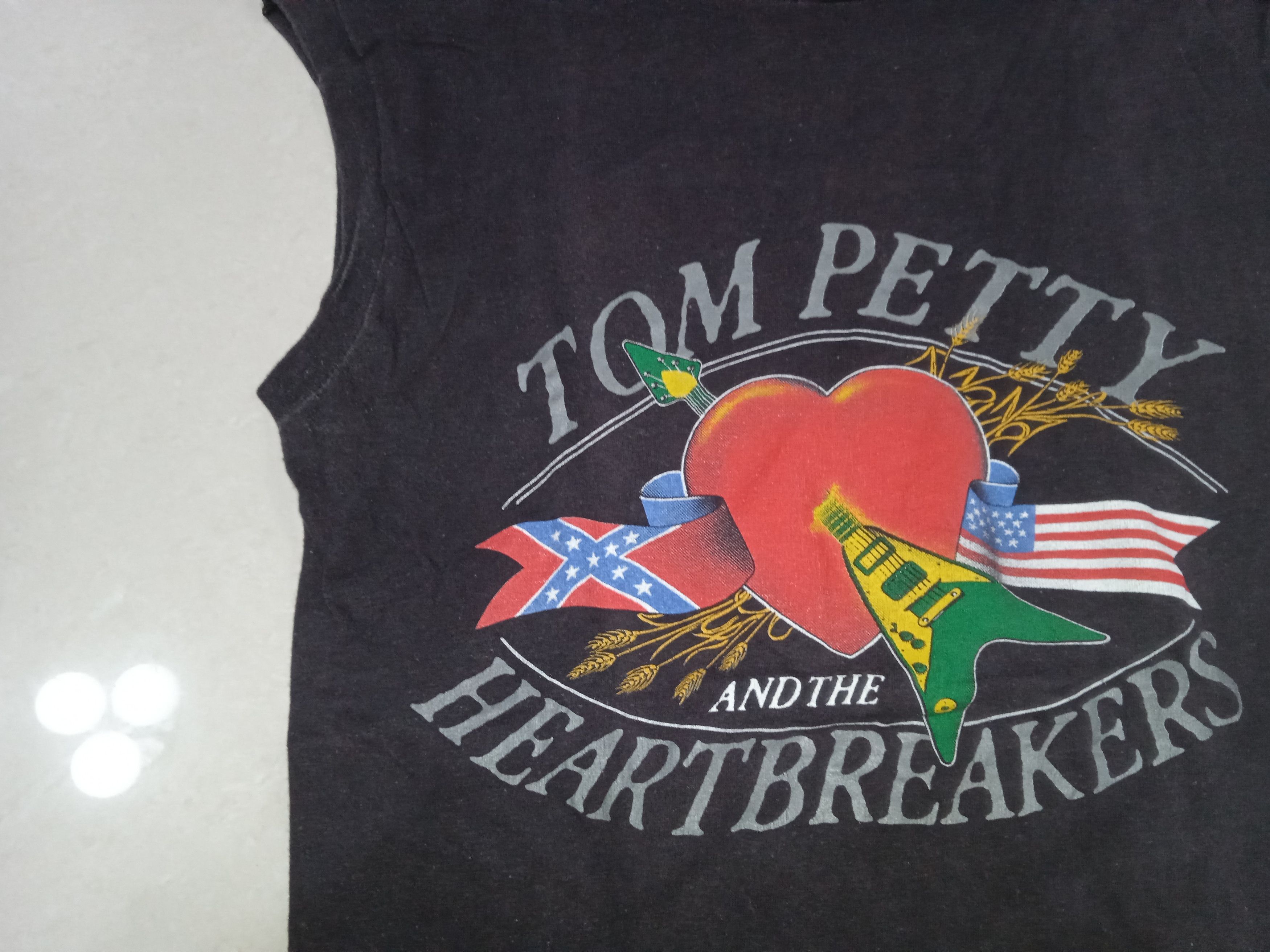 Vintage Vintage 80s 1985 Tom Petty and the Heartbreakers Tank Top Size US L / EU 52-54 / 3 - 4 Thumbnail