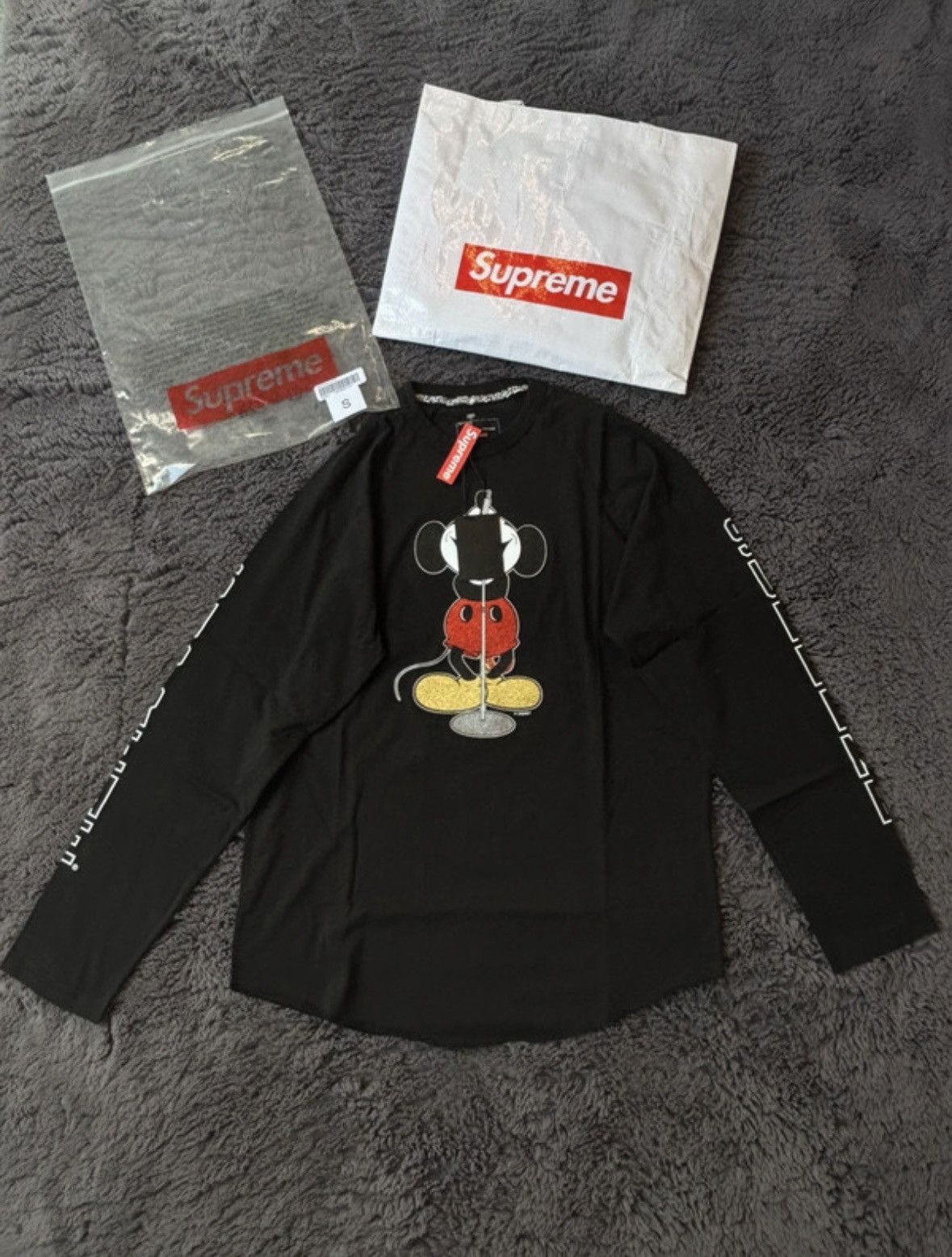 Supreme Number Nine Mickey Mouse Raglan Supreme Supreme Number