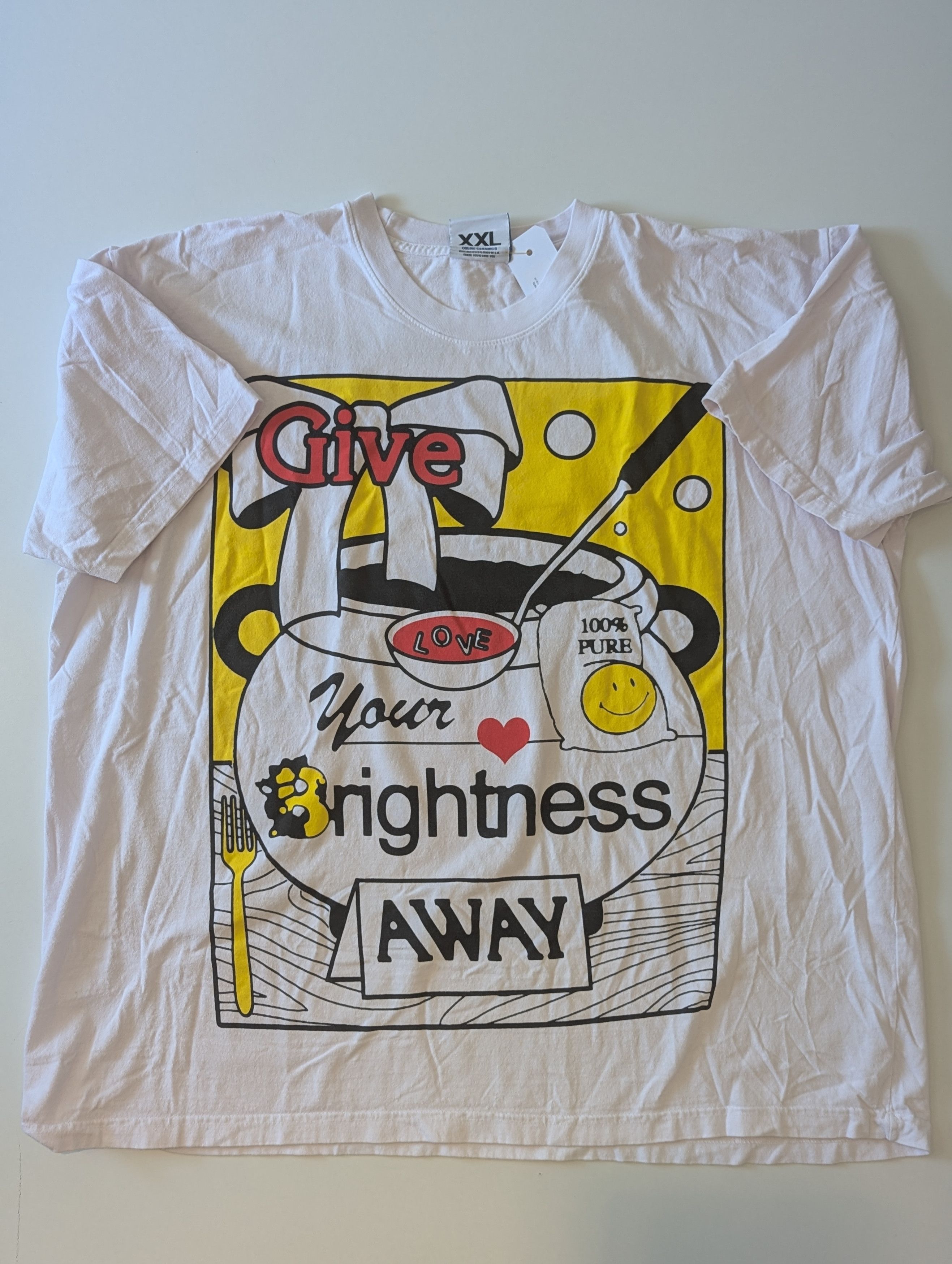 Online Ceramics Online Ceramics Give your Brightness Away 2018 T-Shirt Size US XXL / EU 58 / 5 - 2 Thumbnail