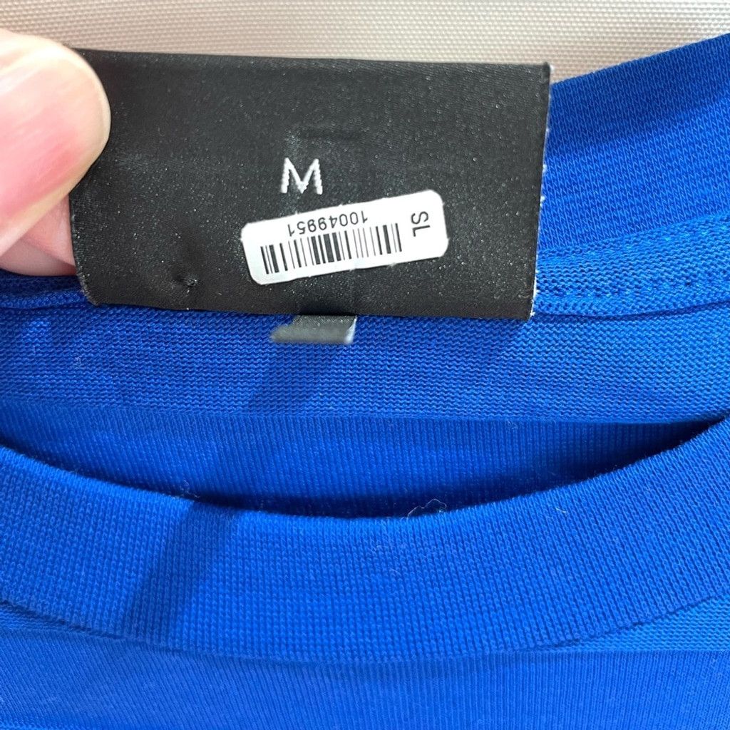 Emporio Armani EMPORIO ARMANI Blue Horizontal Tonal Stripe T-Shirt Size M Size US M / EU 48-50 / 2 - 7 Thumbnail
